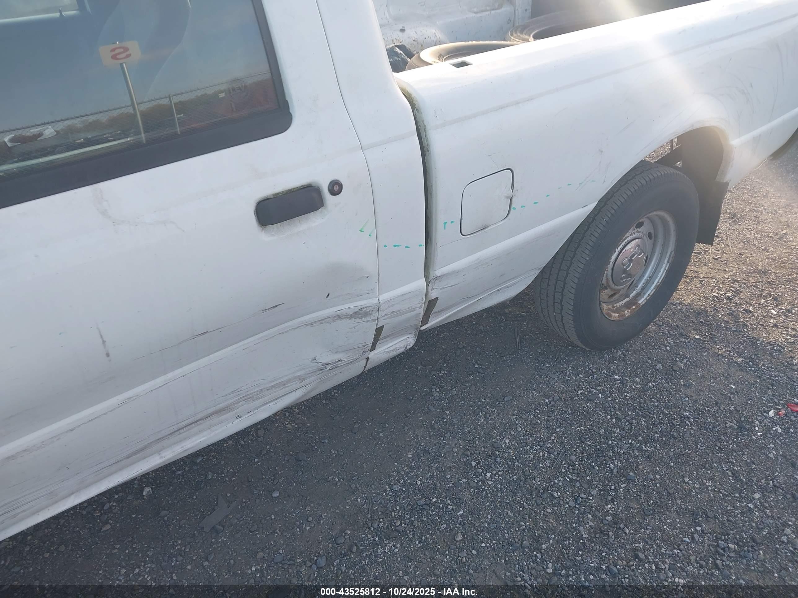 FORD RANGER image 6