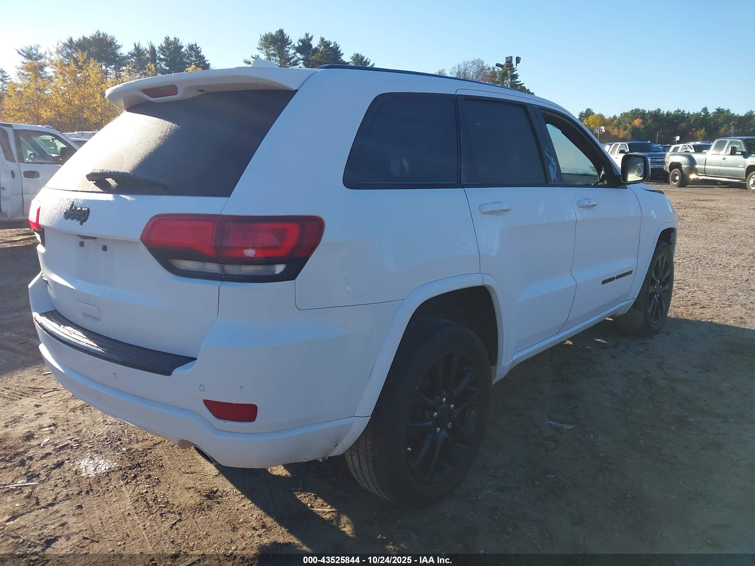 JEEP GRAND image 4