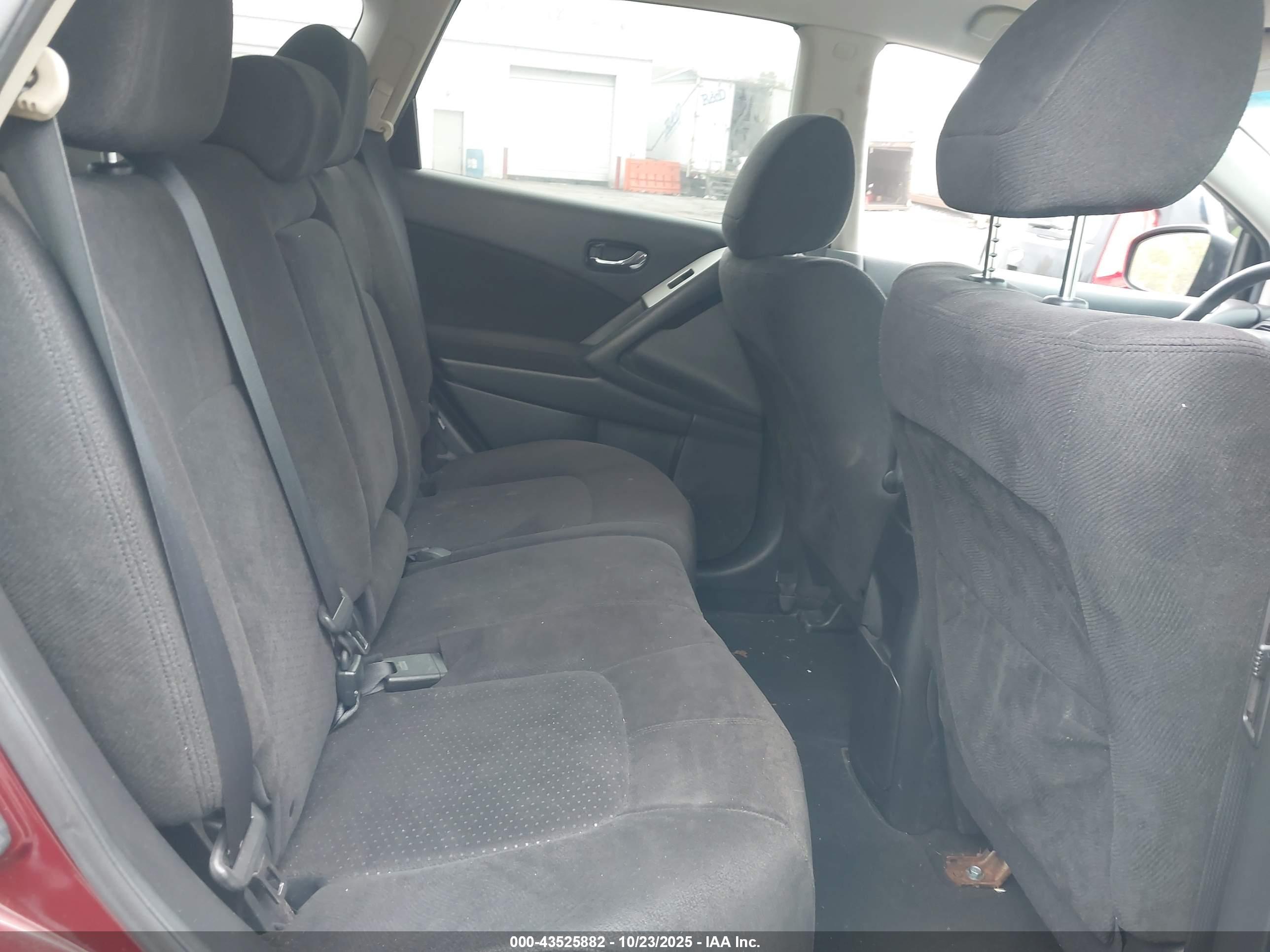 NISSAN MURANO image 8