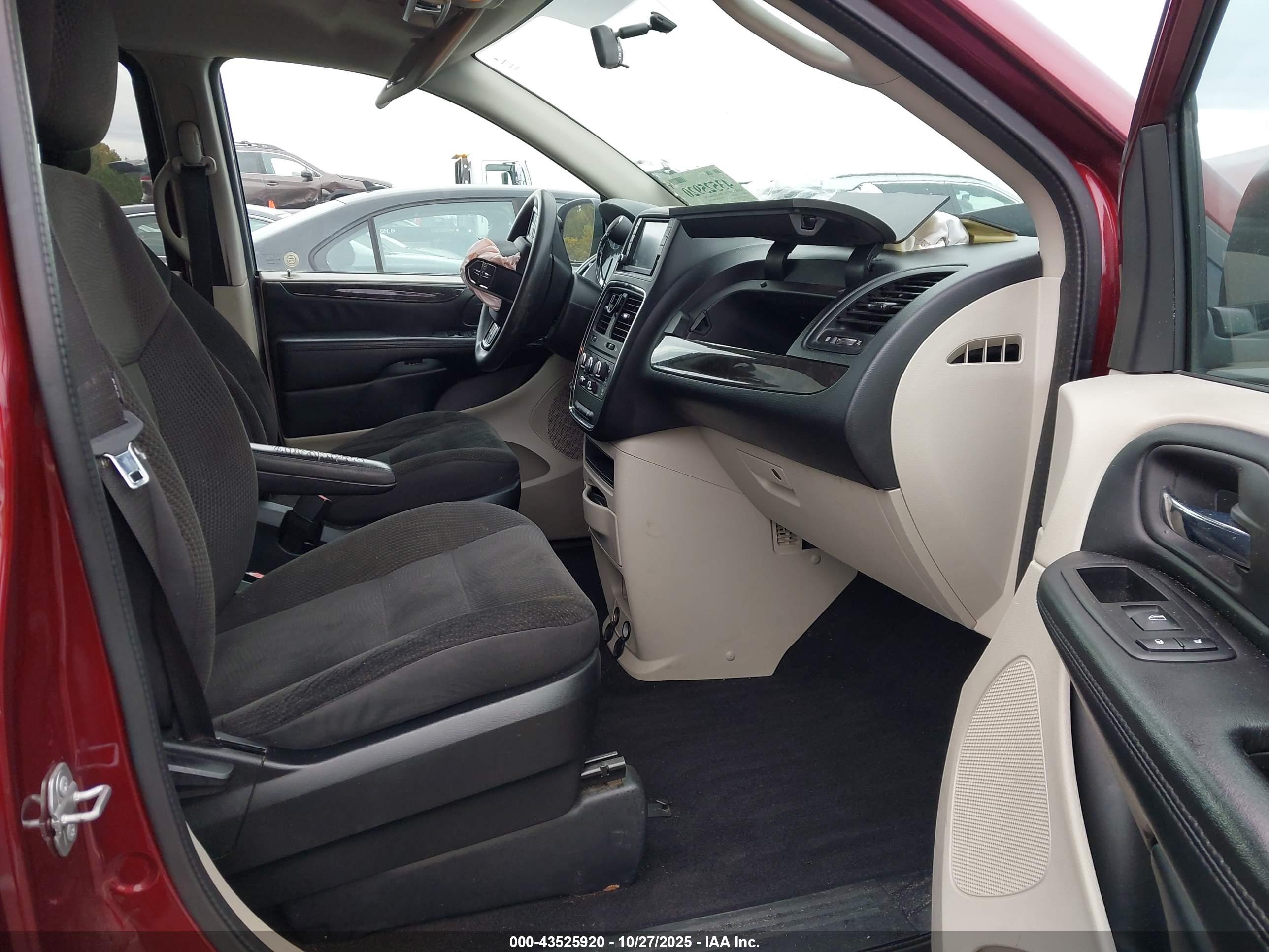 DODGE GRAND image 5