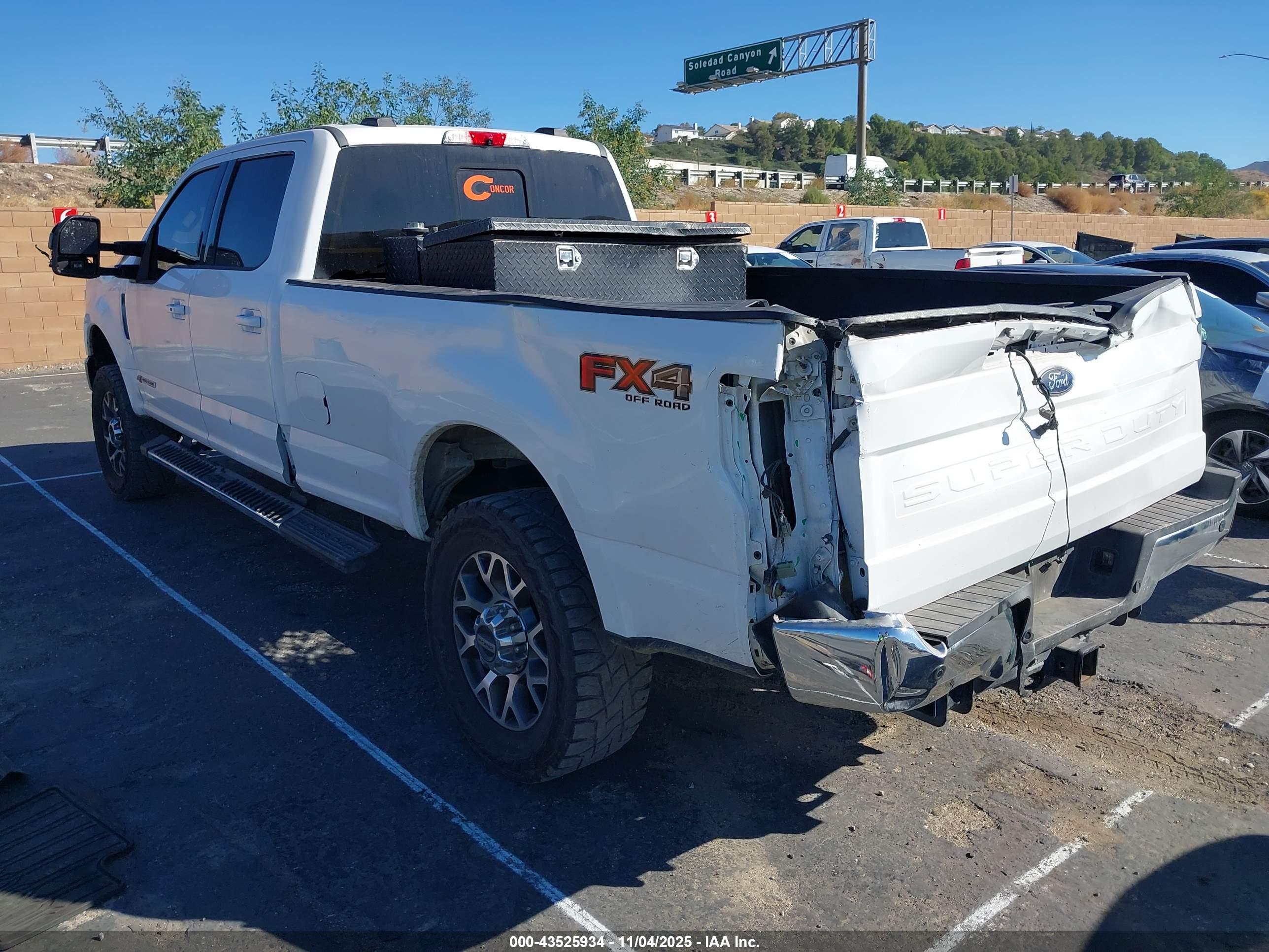 FORD F-350 image 3