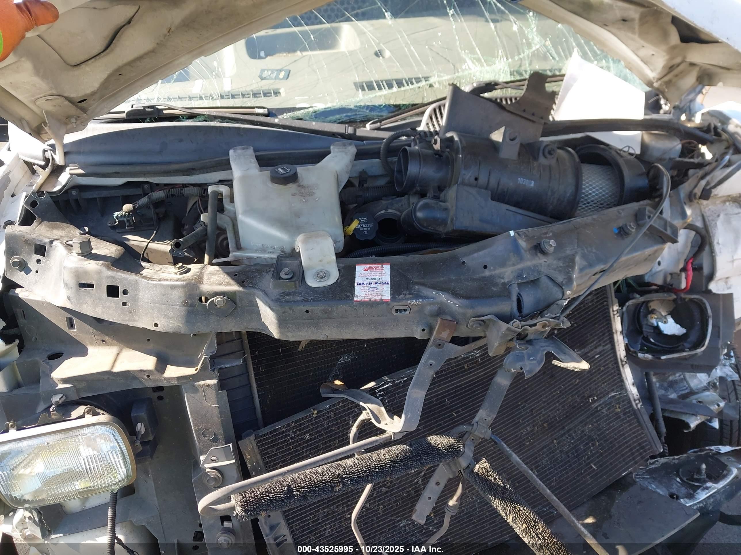 CHEVROLET EXPRESS image 10