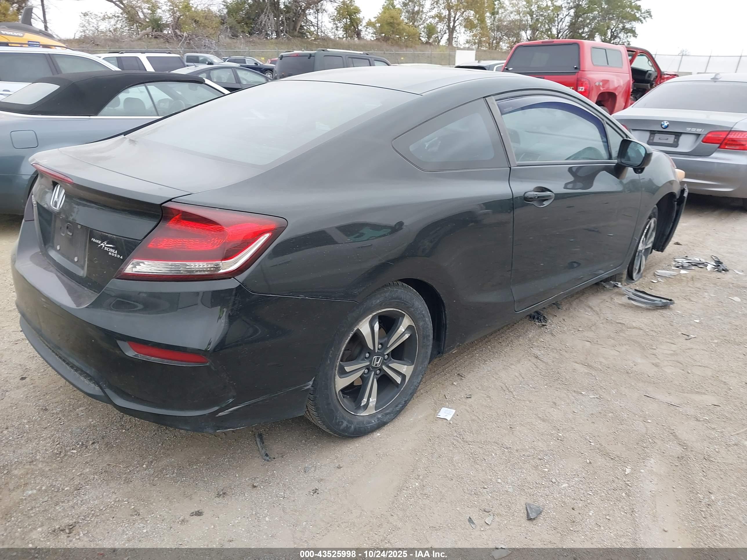 HONDA CIVIC image 4