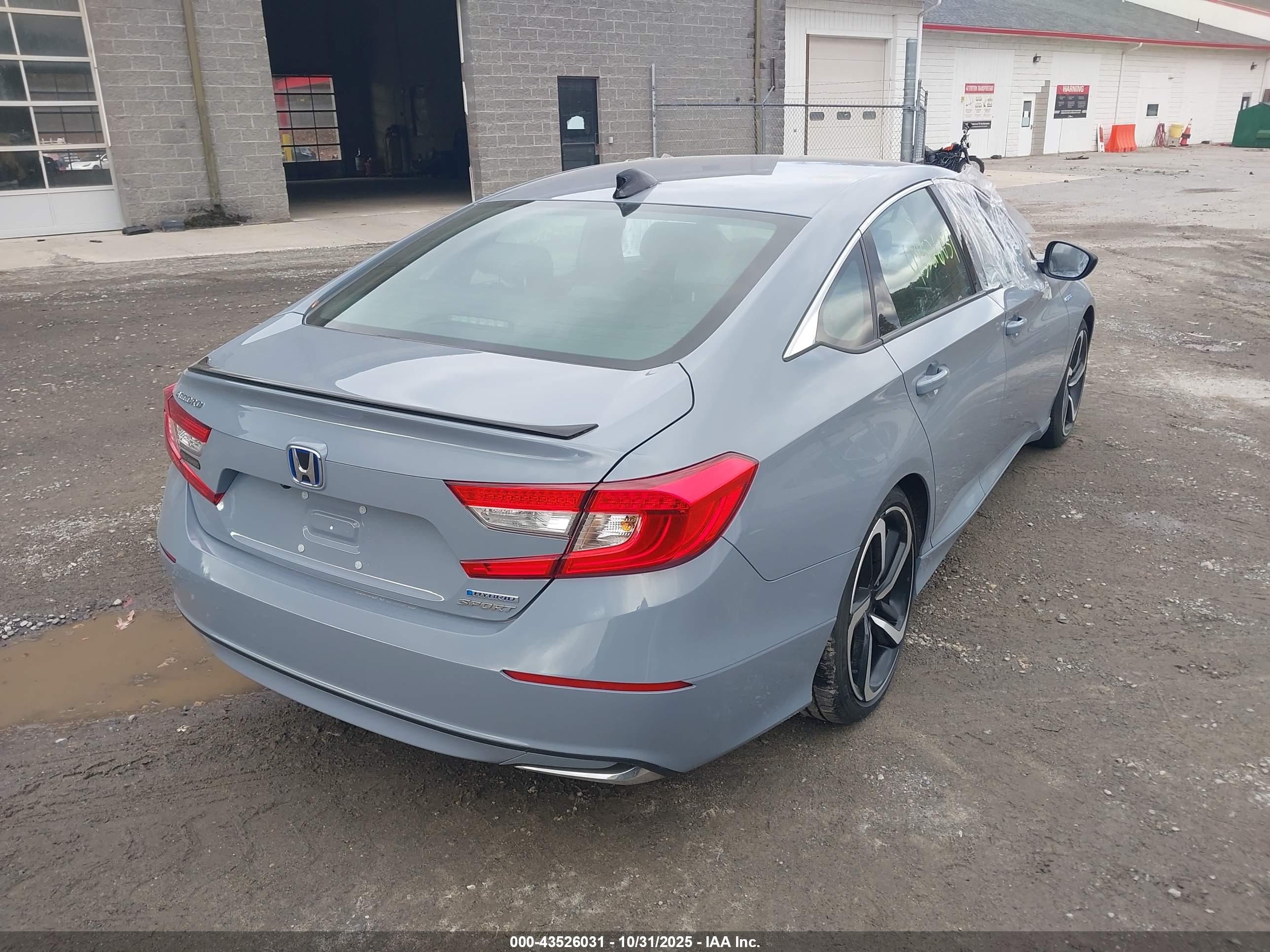 HONDA ACCORD image 4