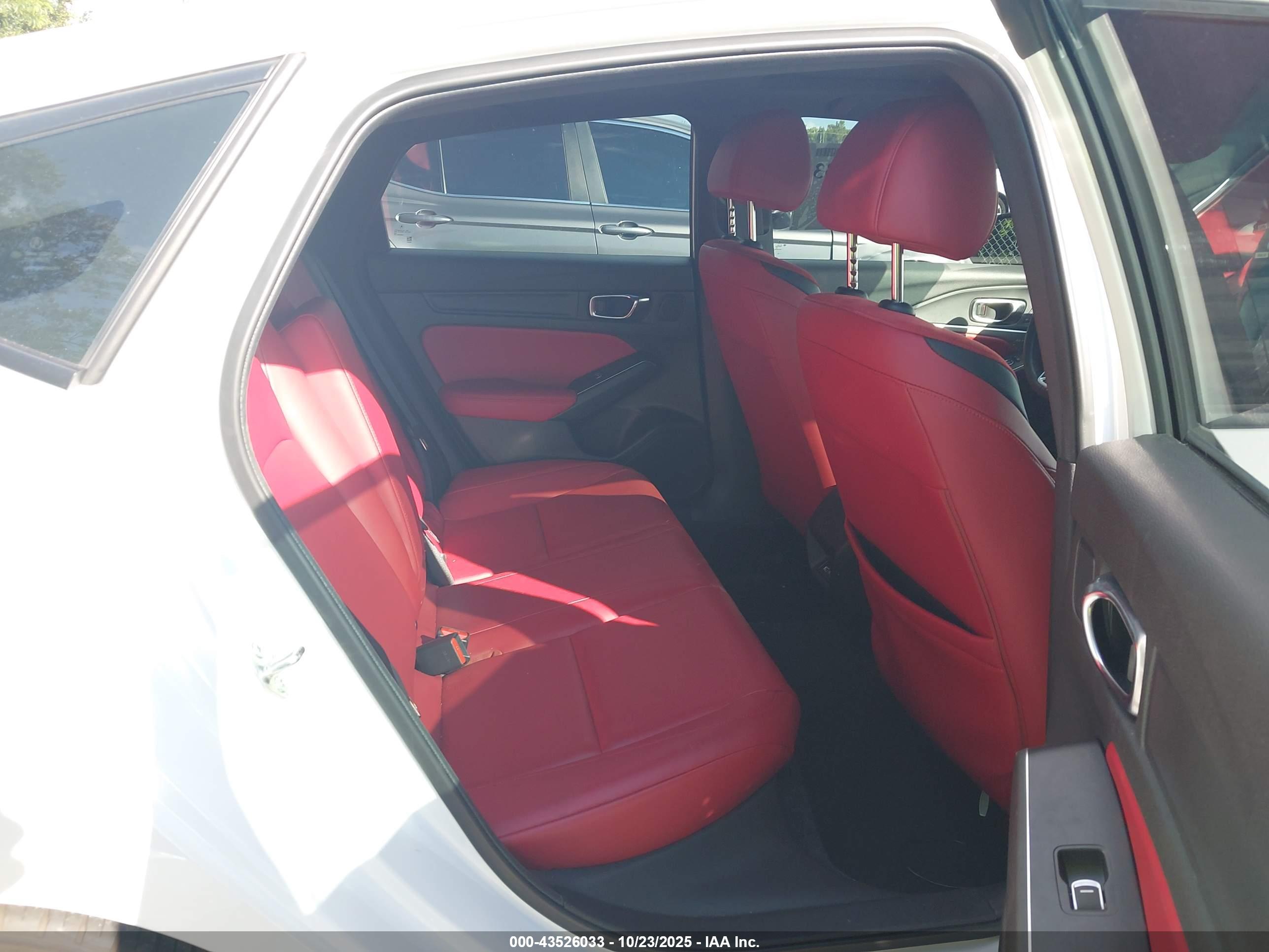 ACURA INTEGRA image 8