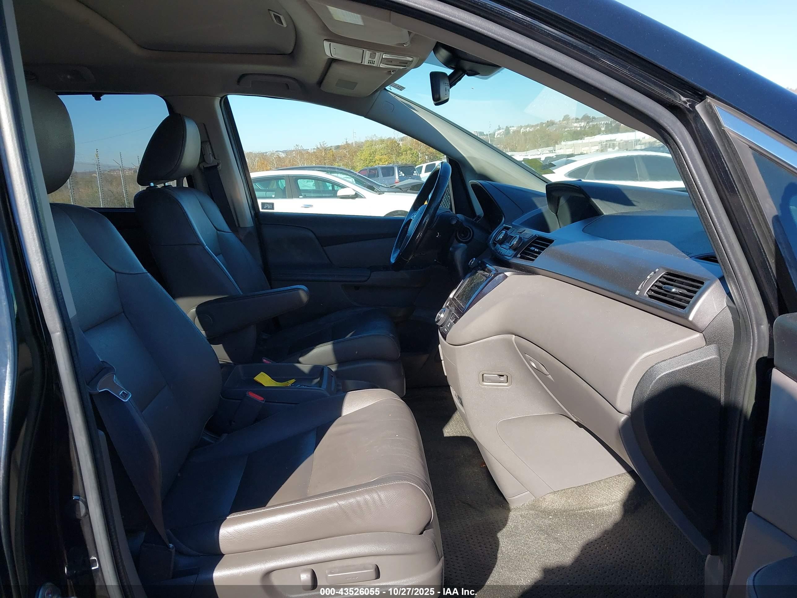 HONDA ODYSSEY image 5