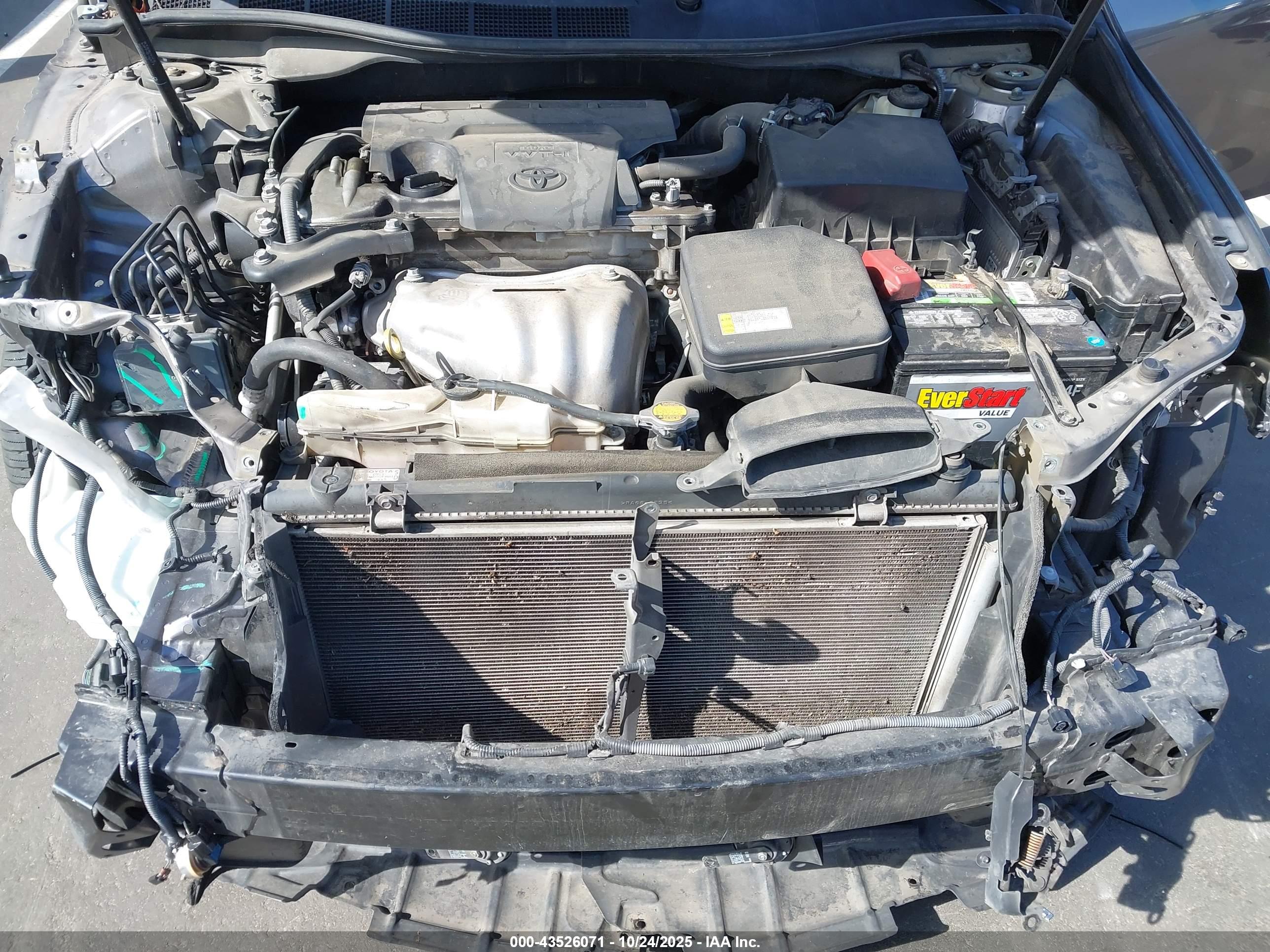 TOYOTA CAMRY image 10