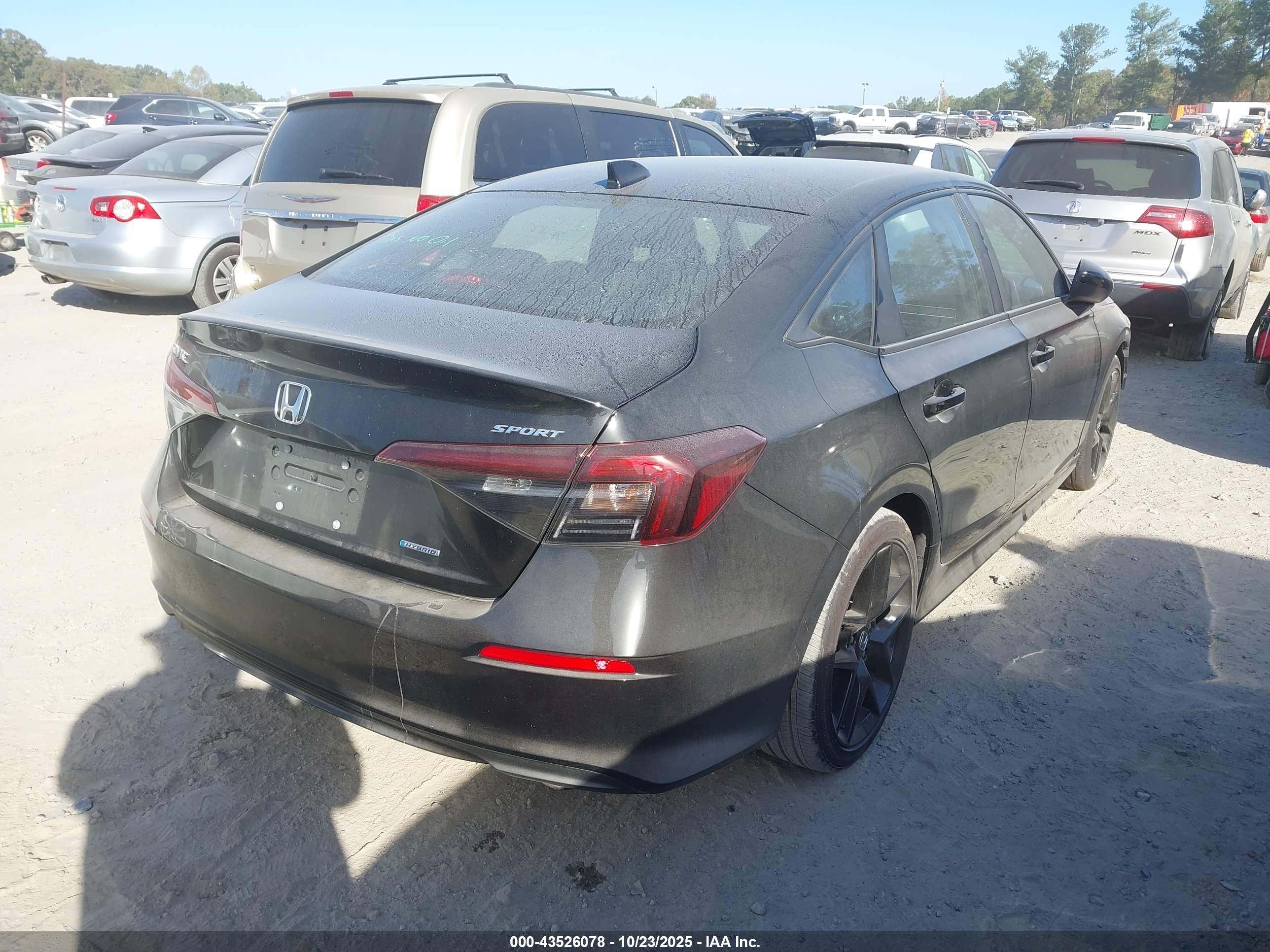 HONDA CIVIC image 4