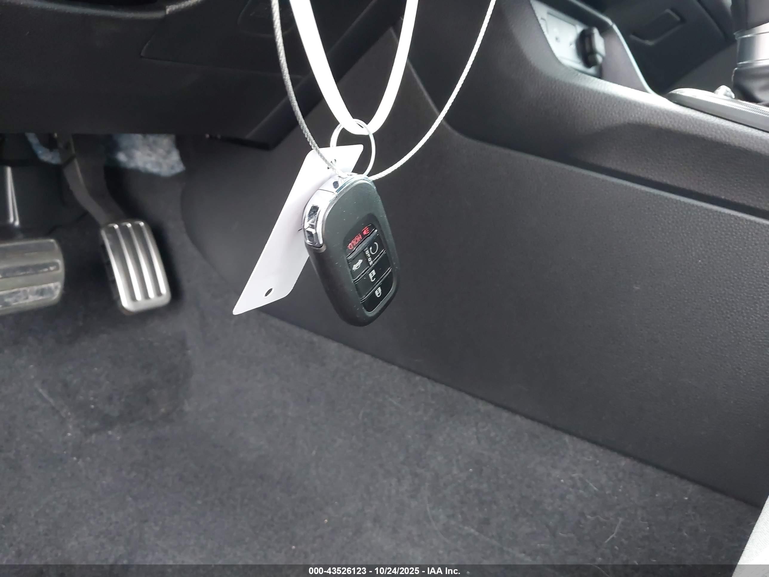 HONDA CIVIC image 11