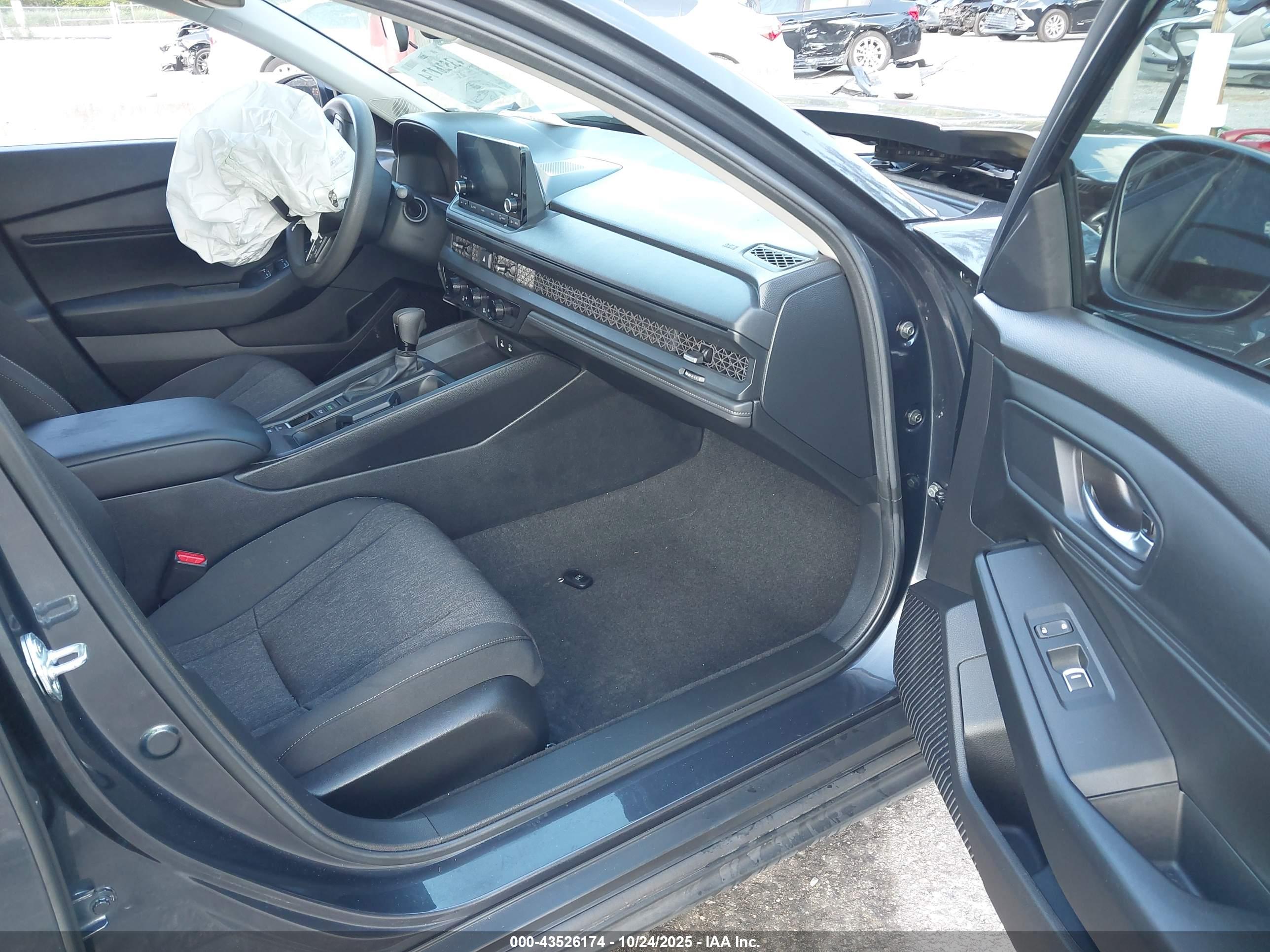 HONDA ACCORD image 5