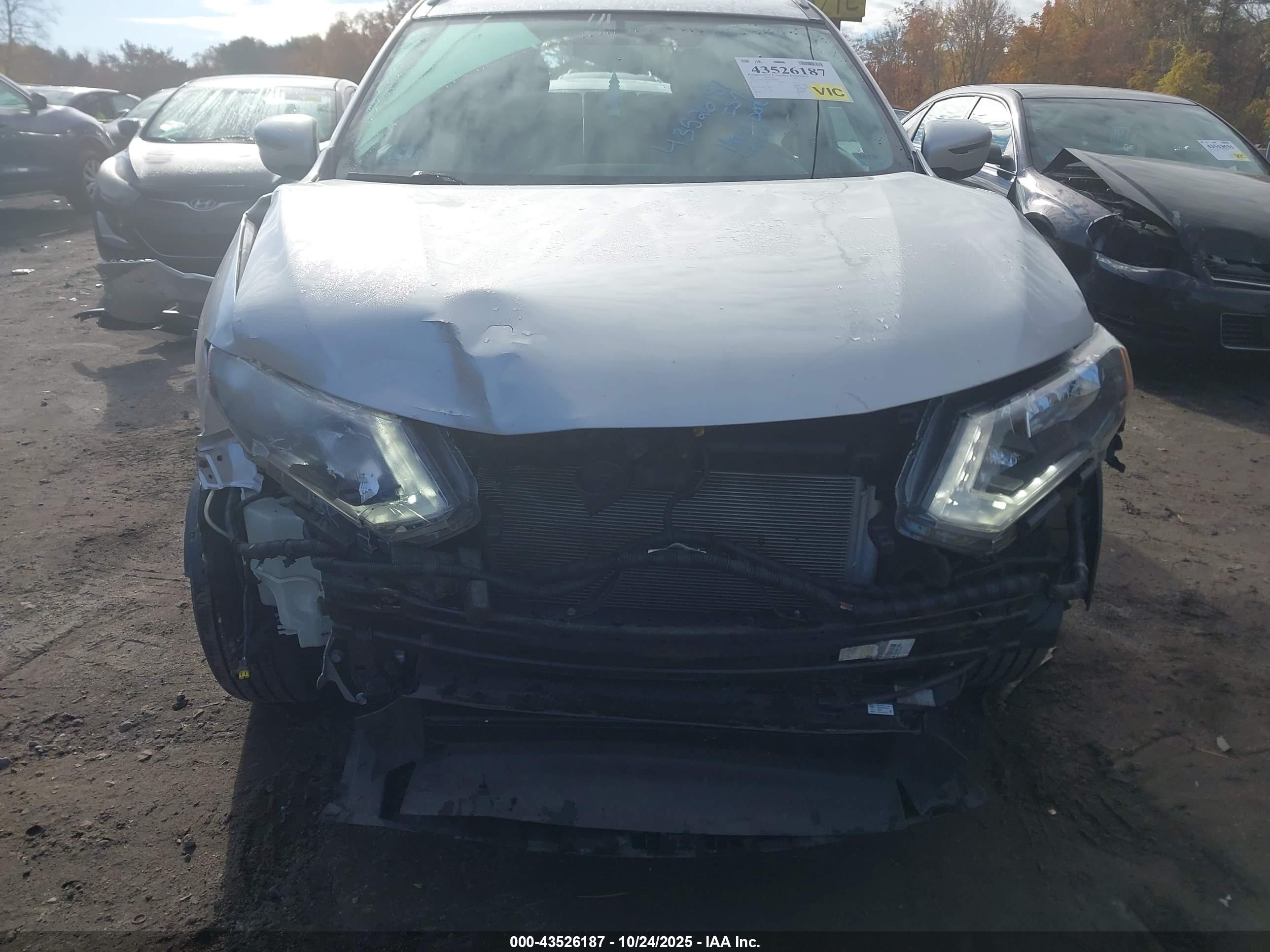 NISSAN ROGUE image 6