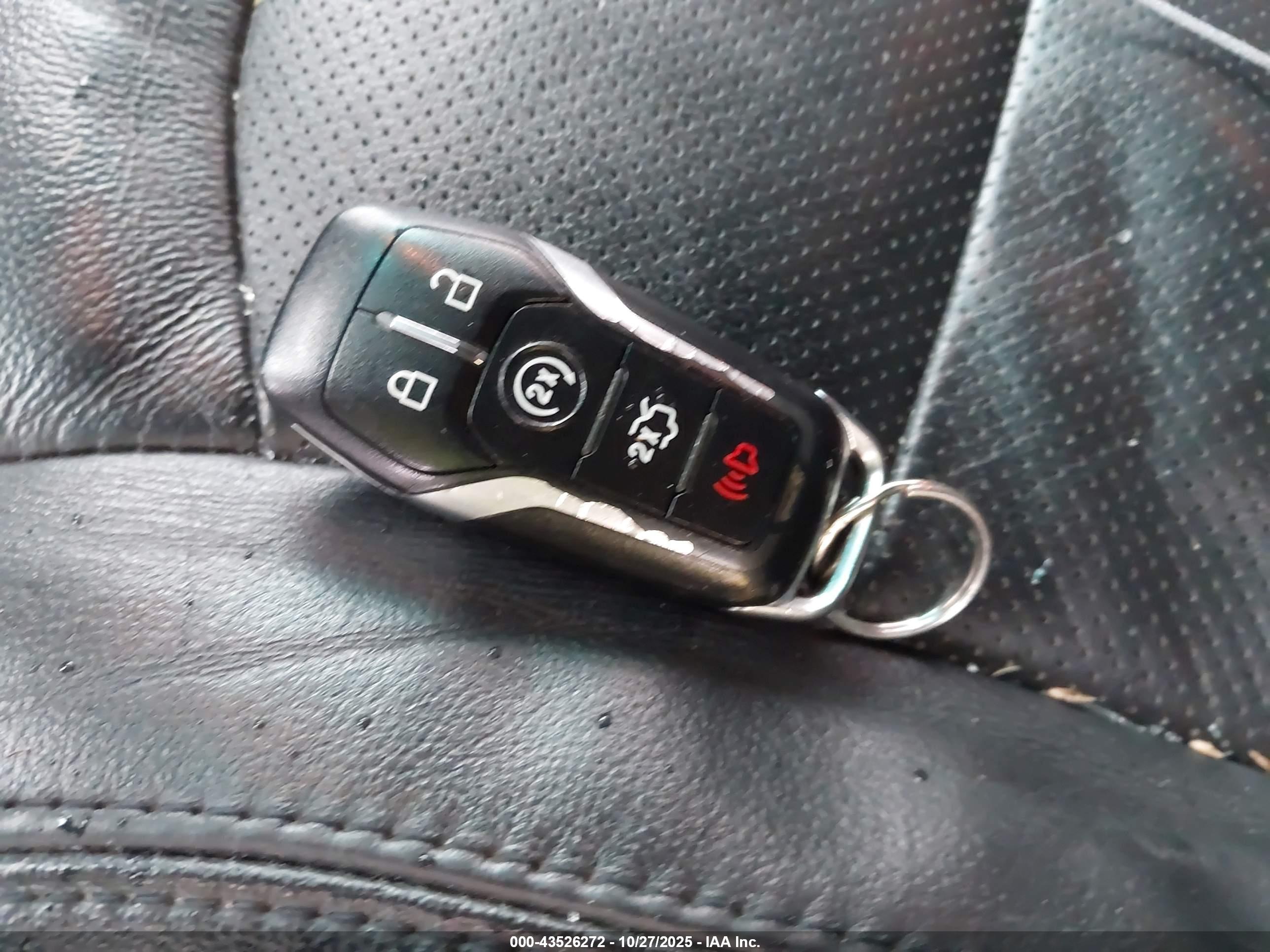 FORD EXPLORER image 11