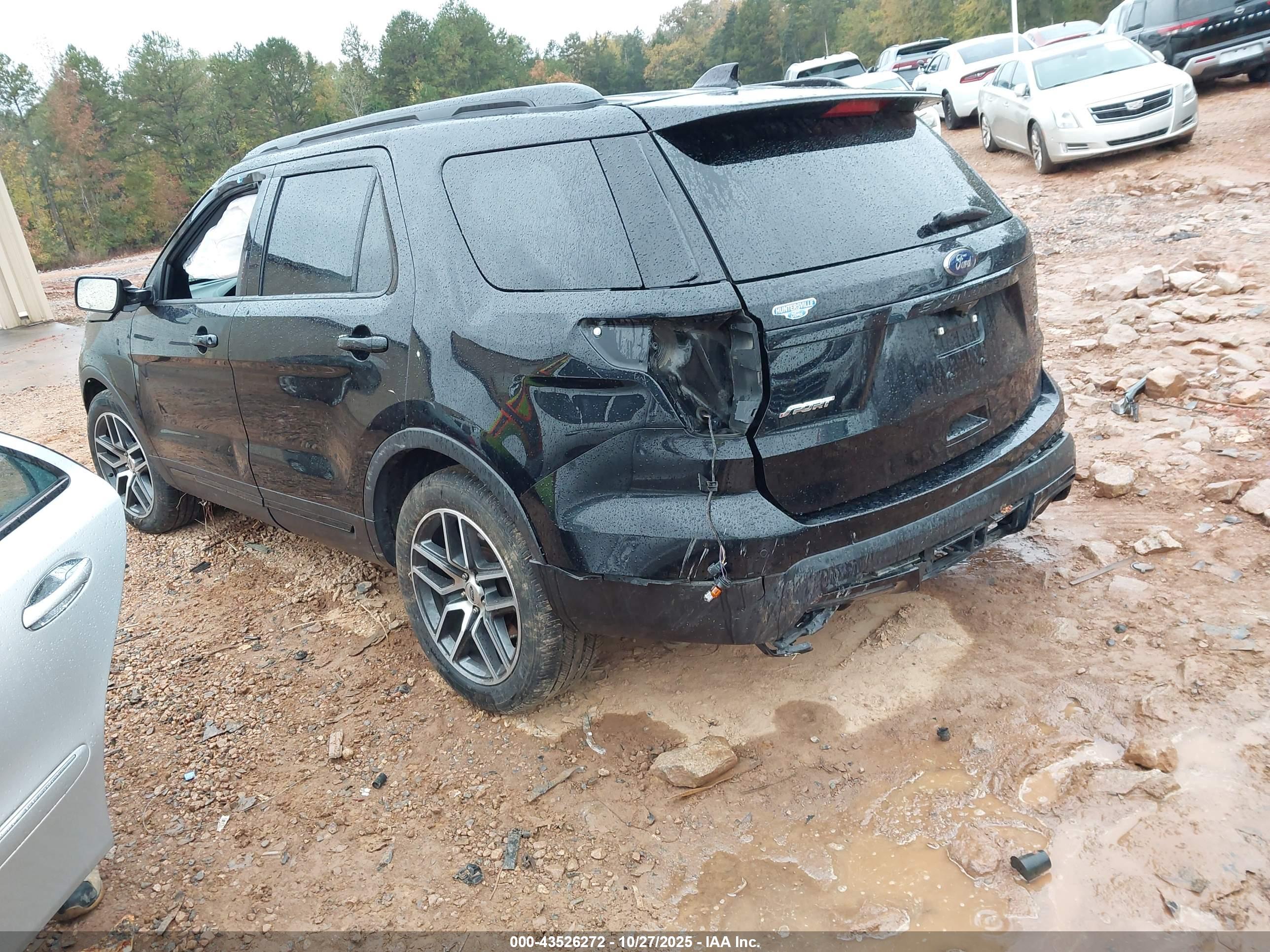 FORD EXPLORER image 3