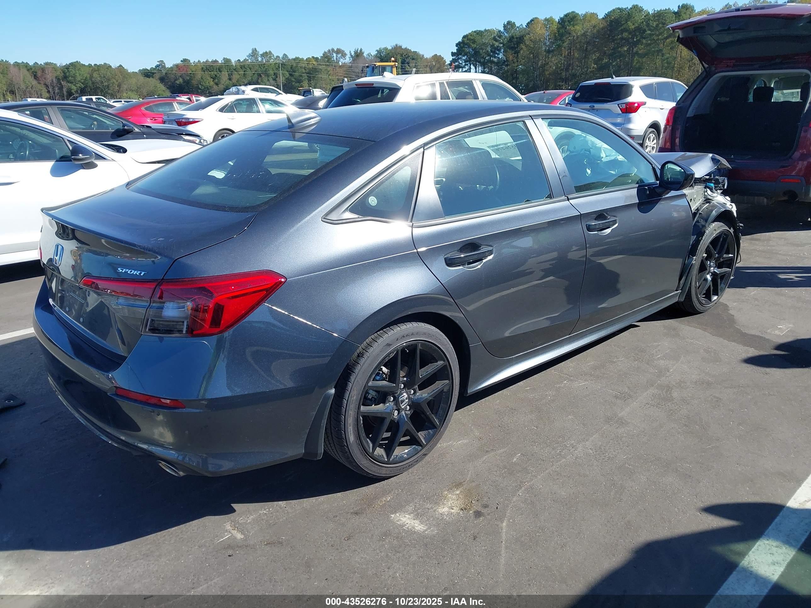 HONDA CIVIC image 4