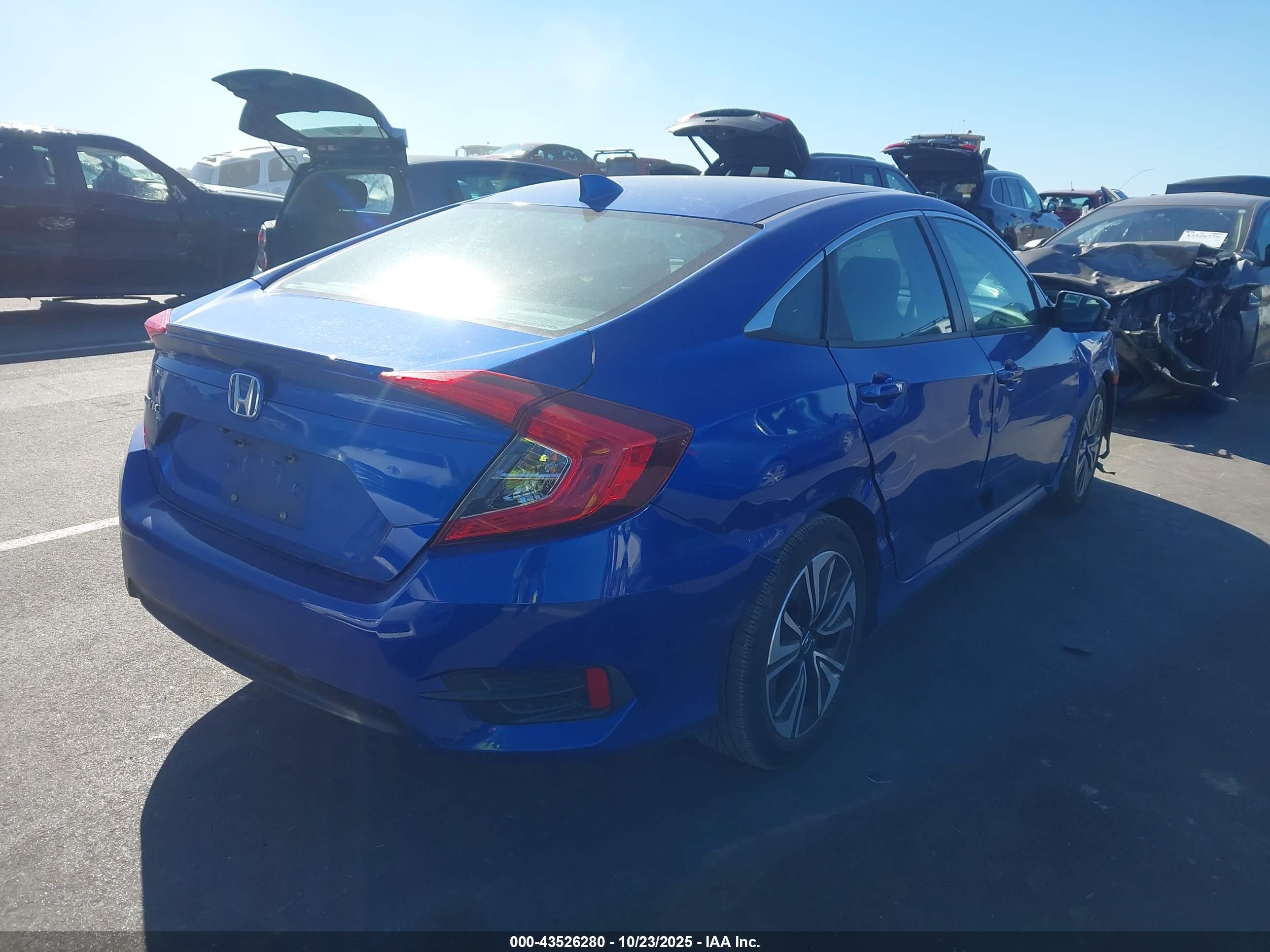 HONDA CIVIC image 4