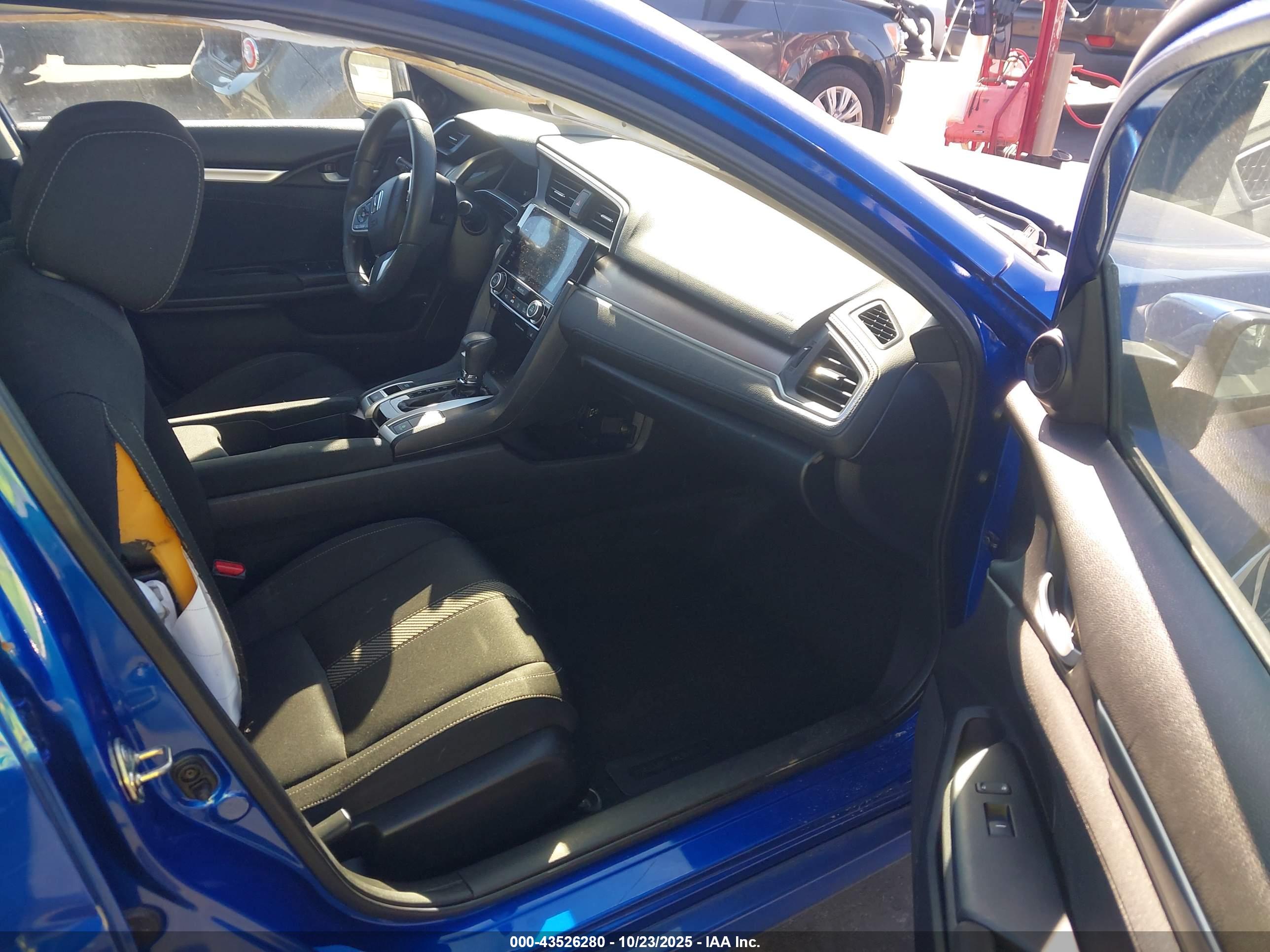 HONDA CIVIC image 5