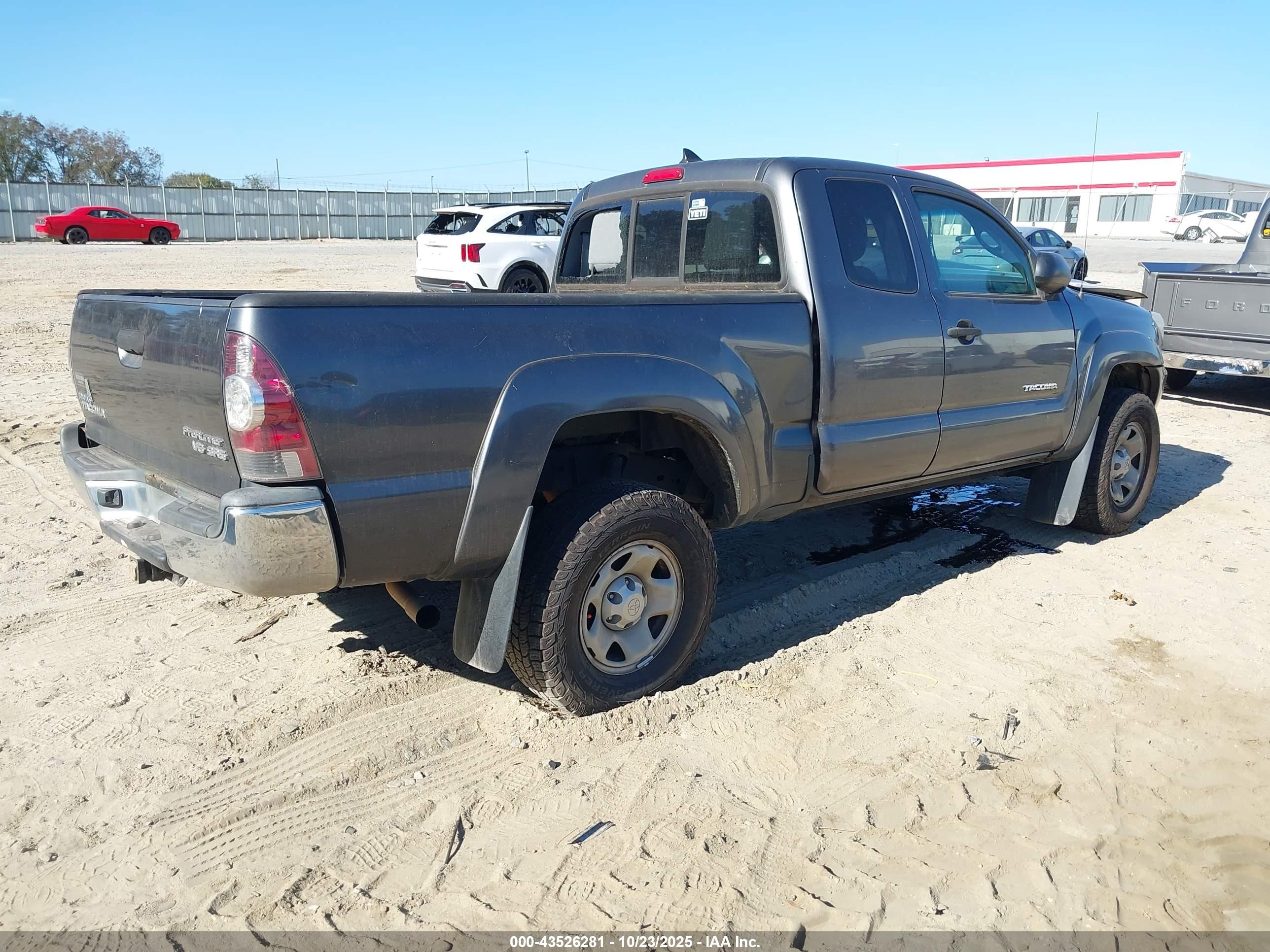 TOYOTA TACOMA image 4