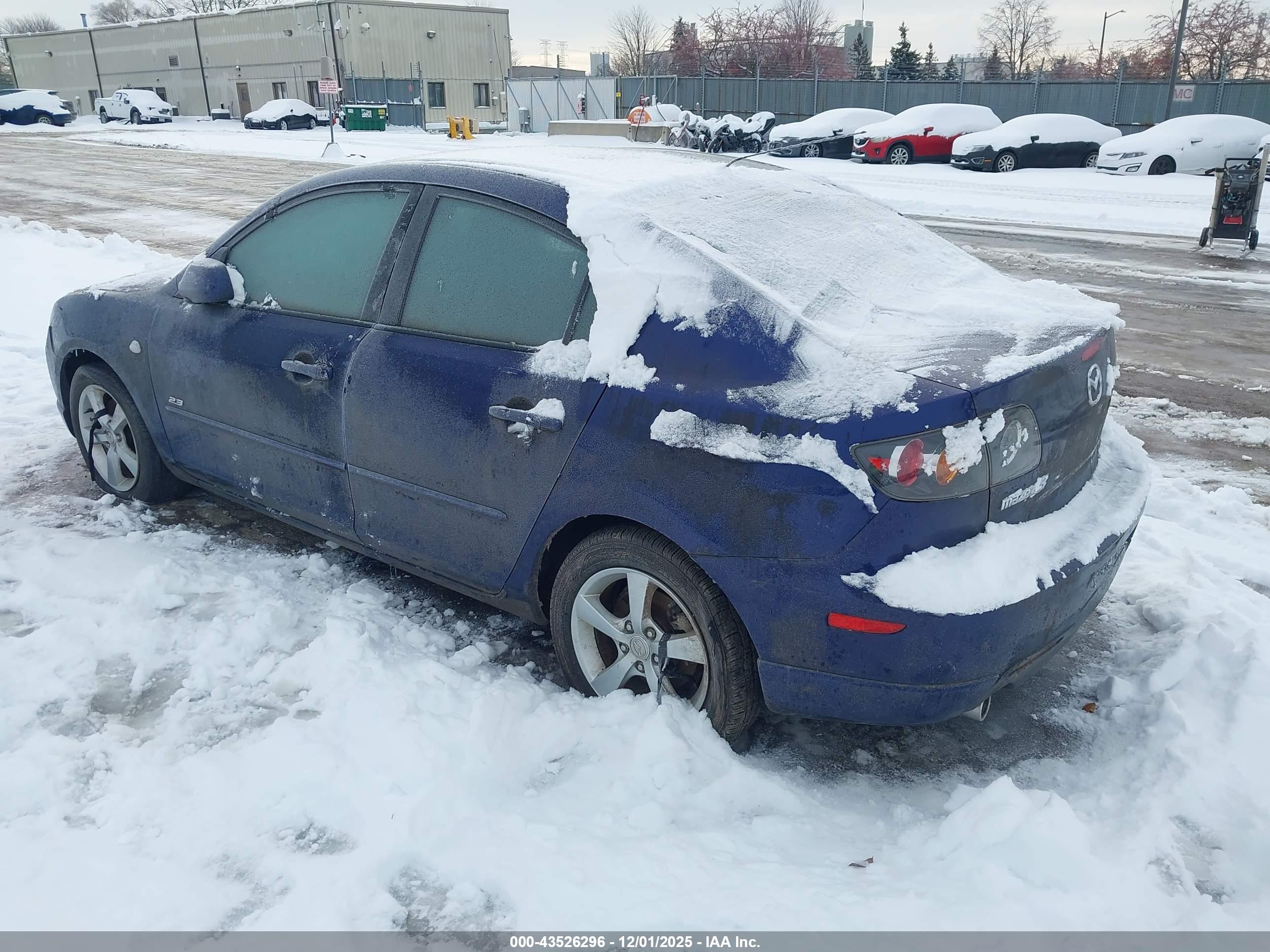 MAZDA MAZDA3 image 3