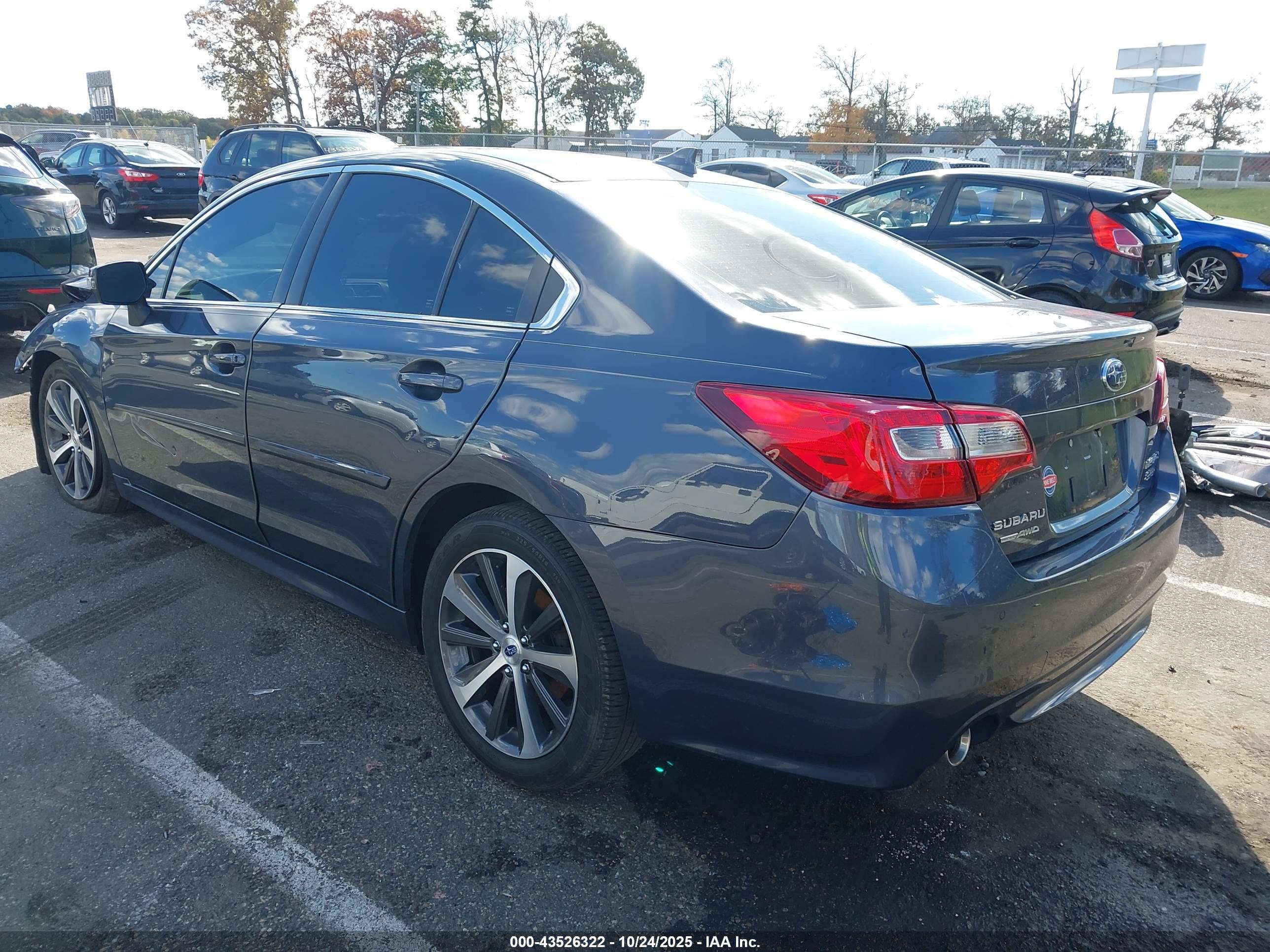 SUBARU LEGACY image 3