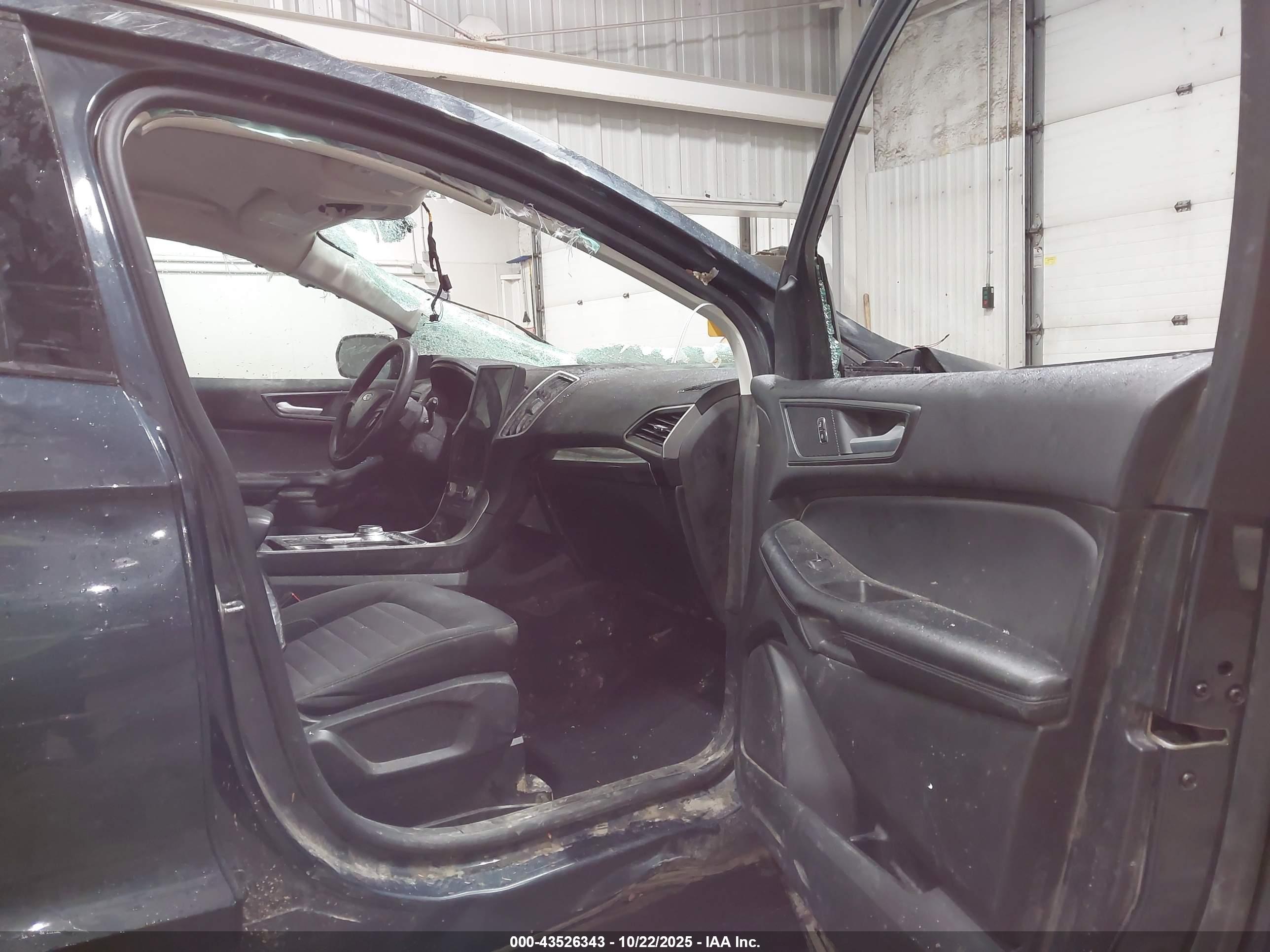 FORD EDGE image 5