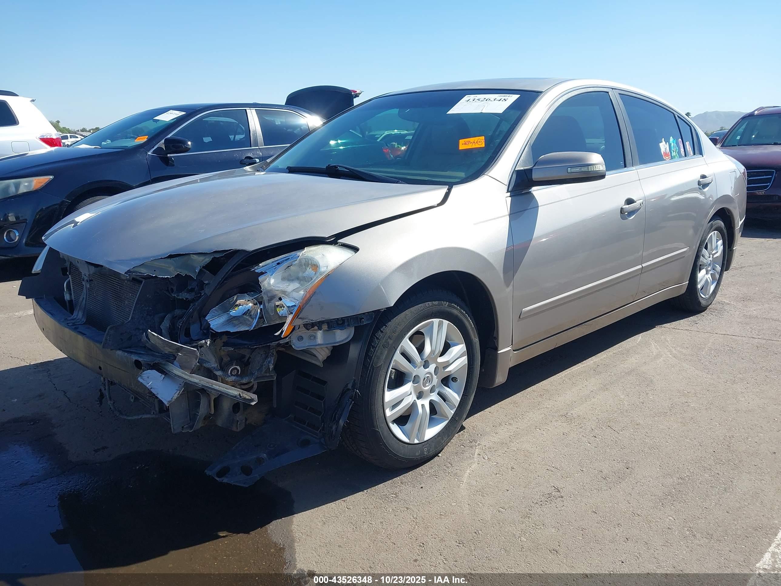 NISSAN ALTIMA image 2
