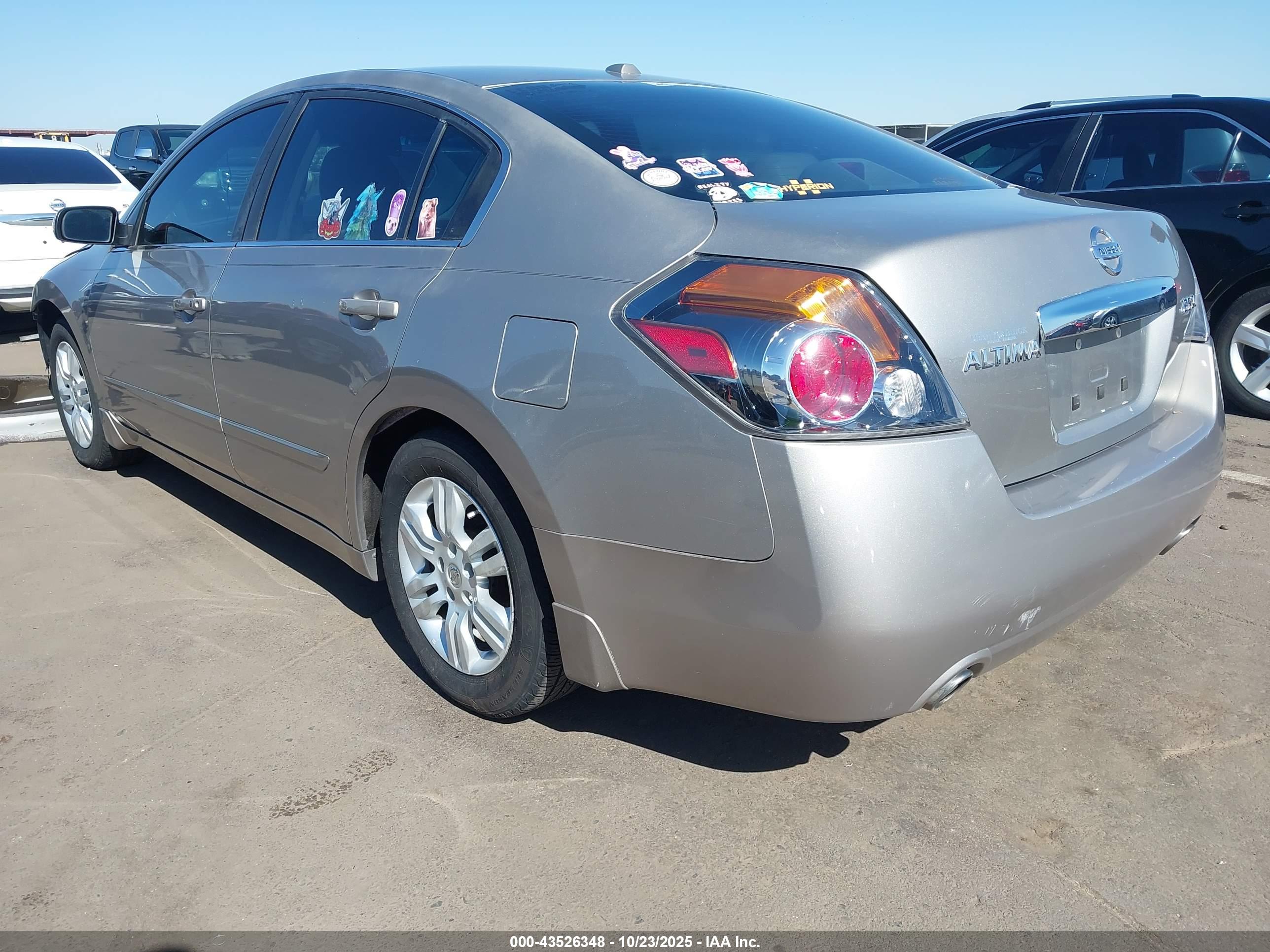 NISSAN ALTIMA image 3