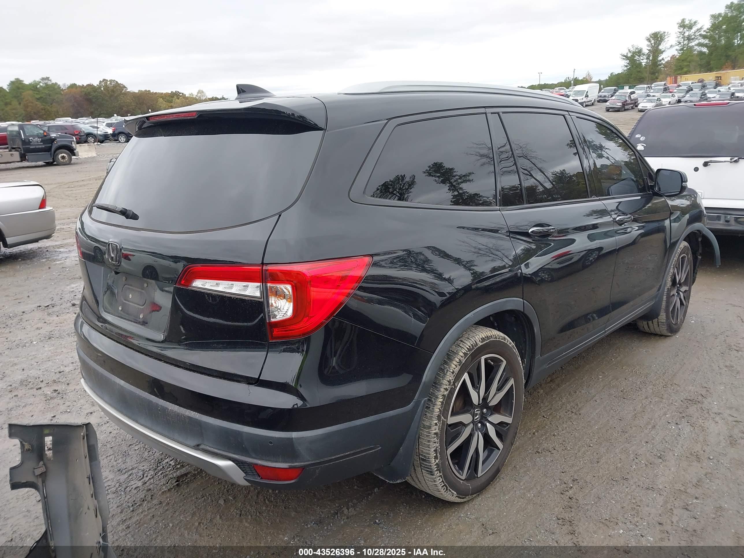 HONDA PILOT image 4