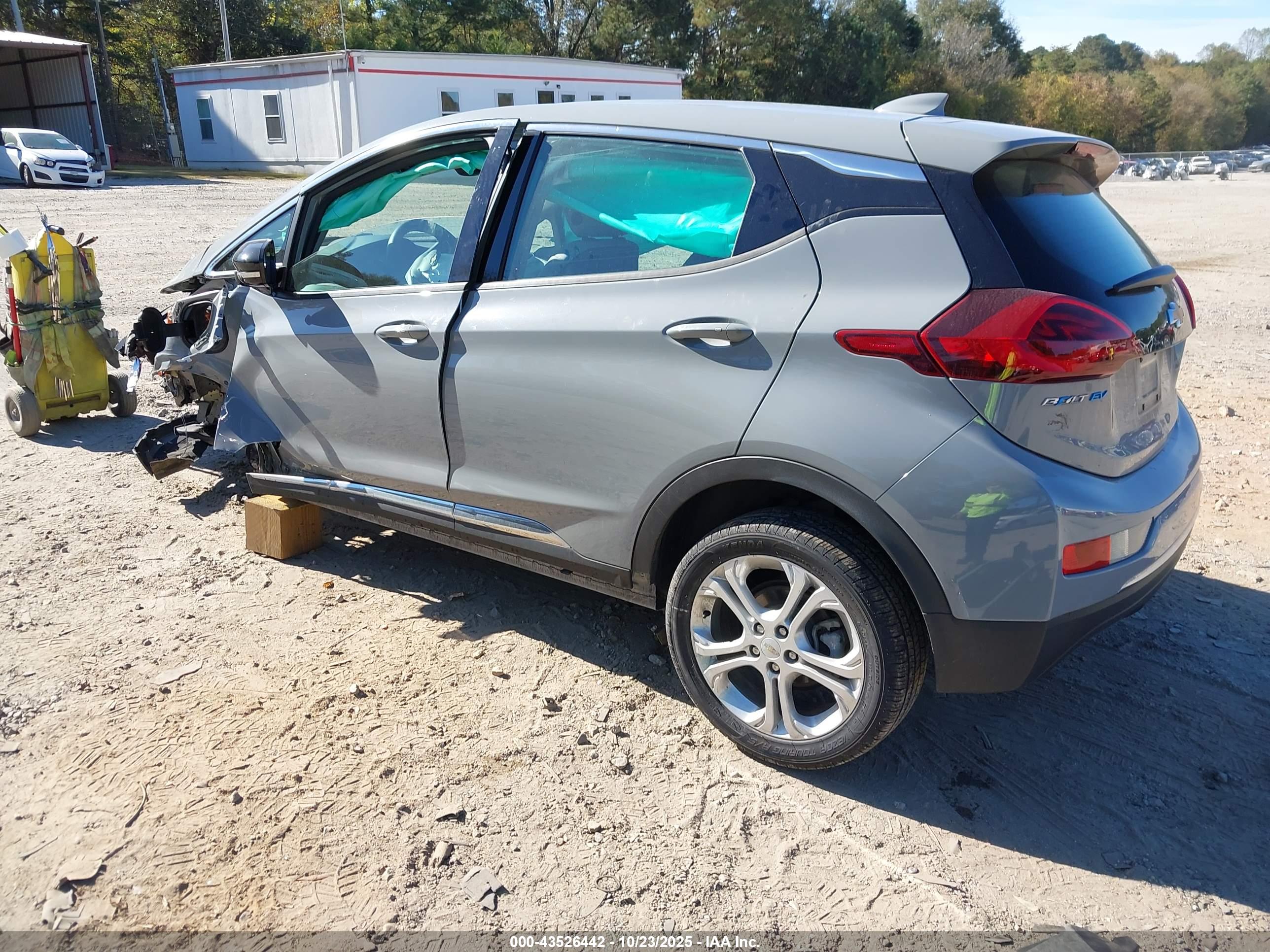 CHEVROLET BOLT image 3