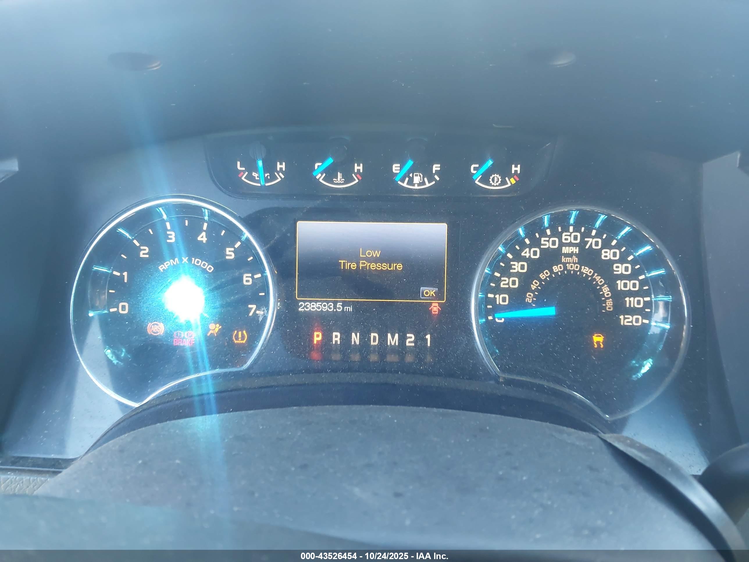 FORD F-150 image 7