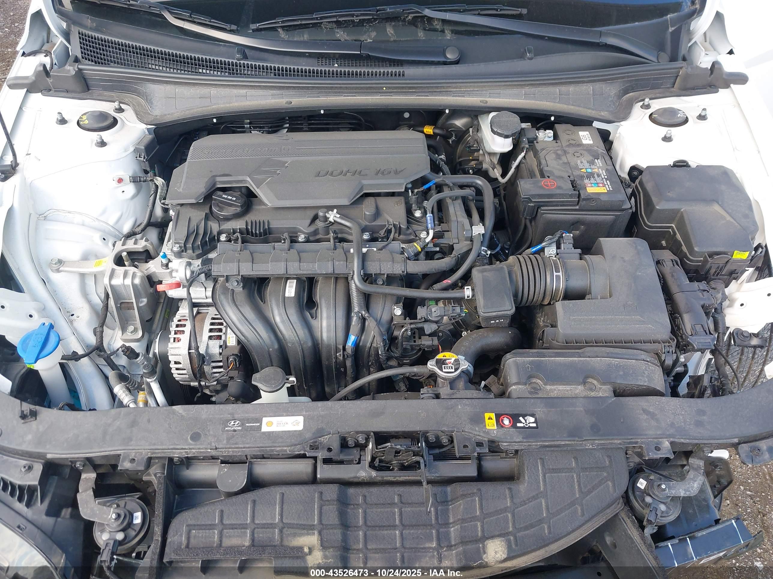 HYUNDAI ELANTRA image 10