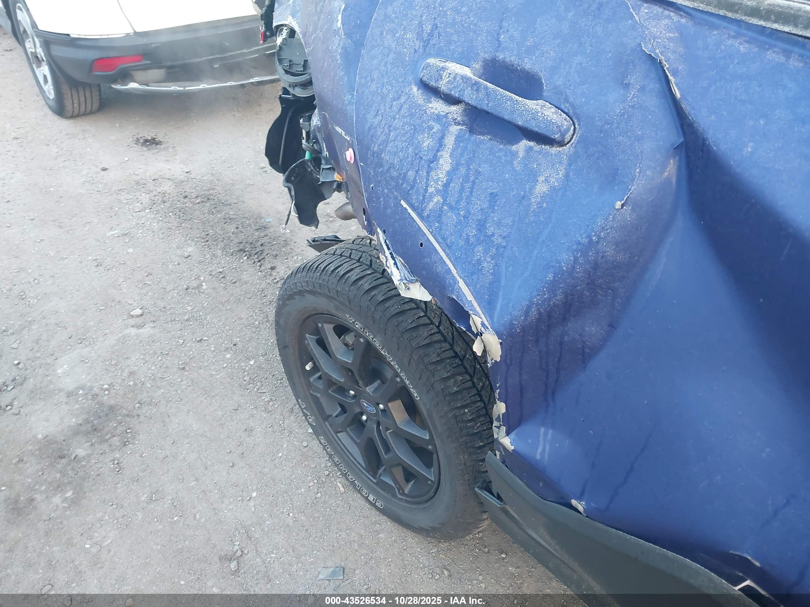 SUBARU CROSSTREK image 6