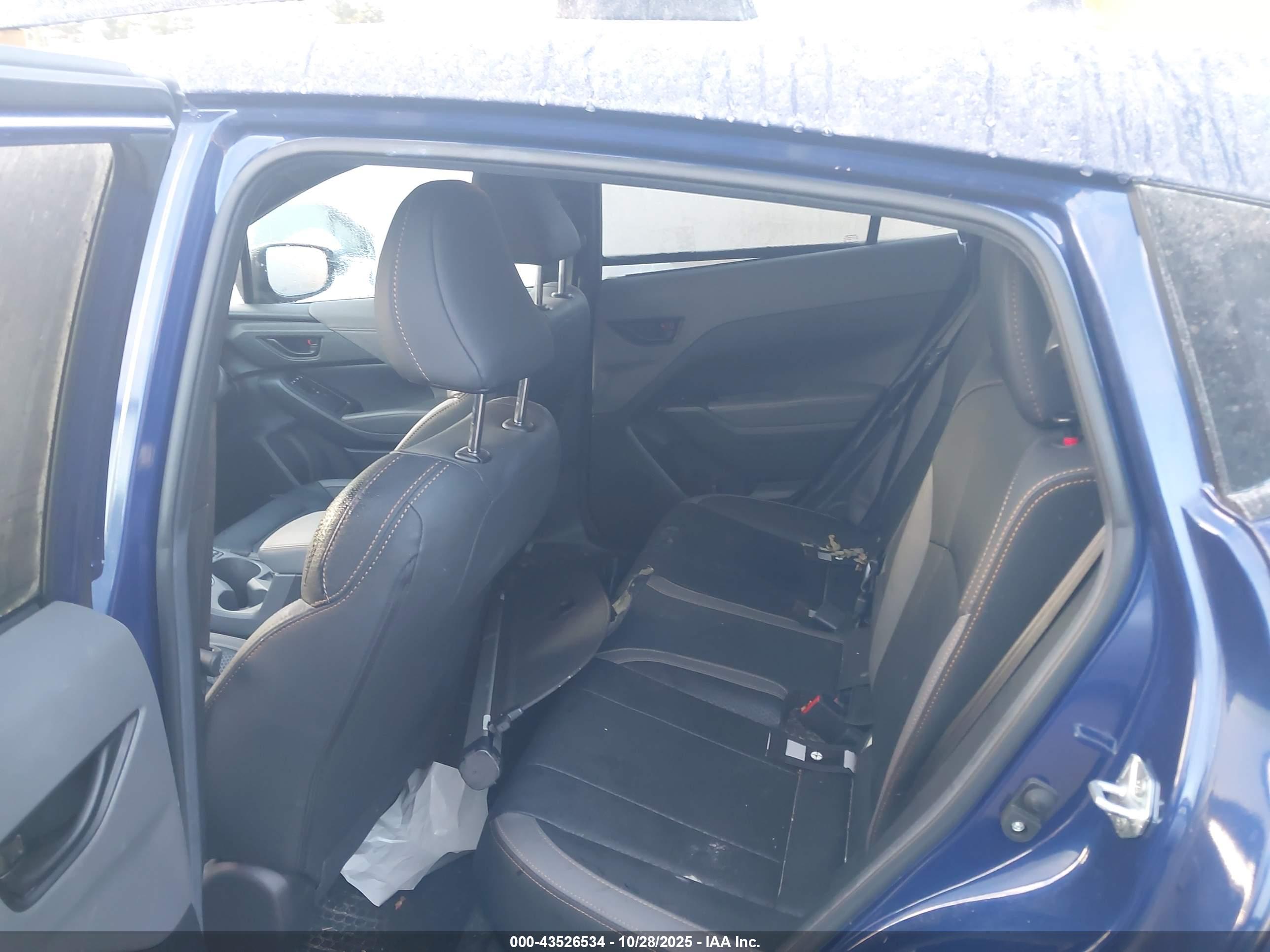 SUBARU CROSSTREK image 8