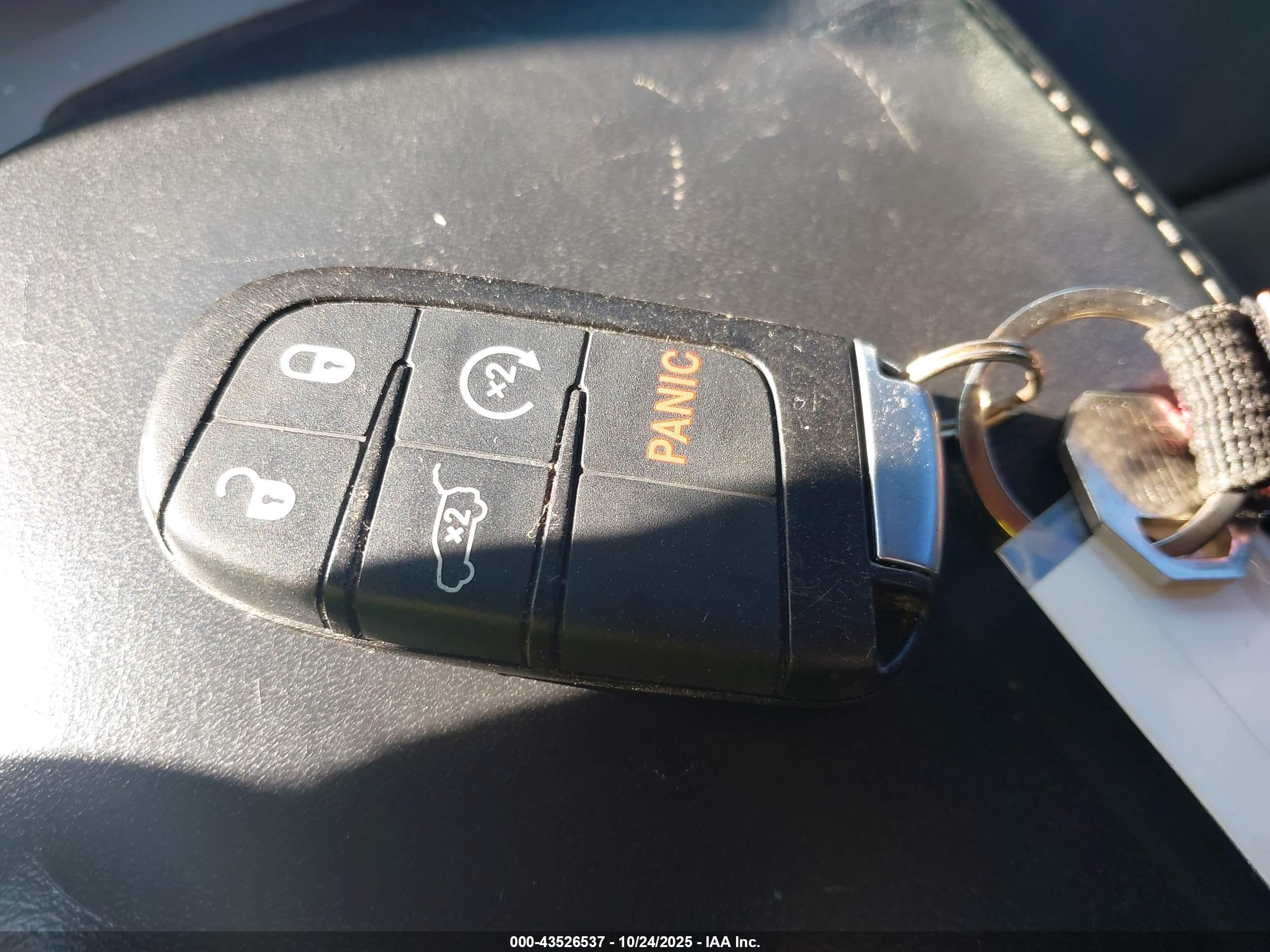 JEEP GRAND image 11