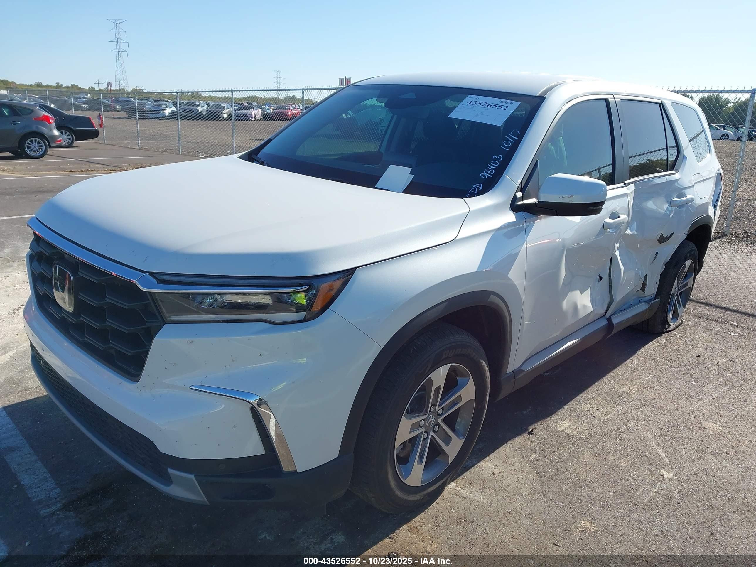 HONDA PILOT image 2