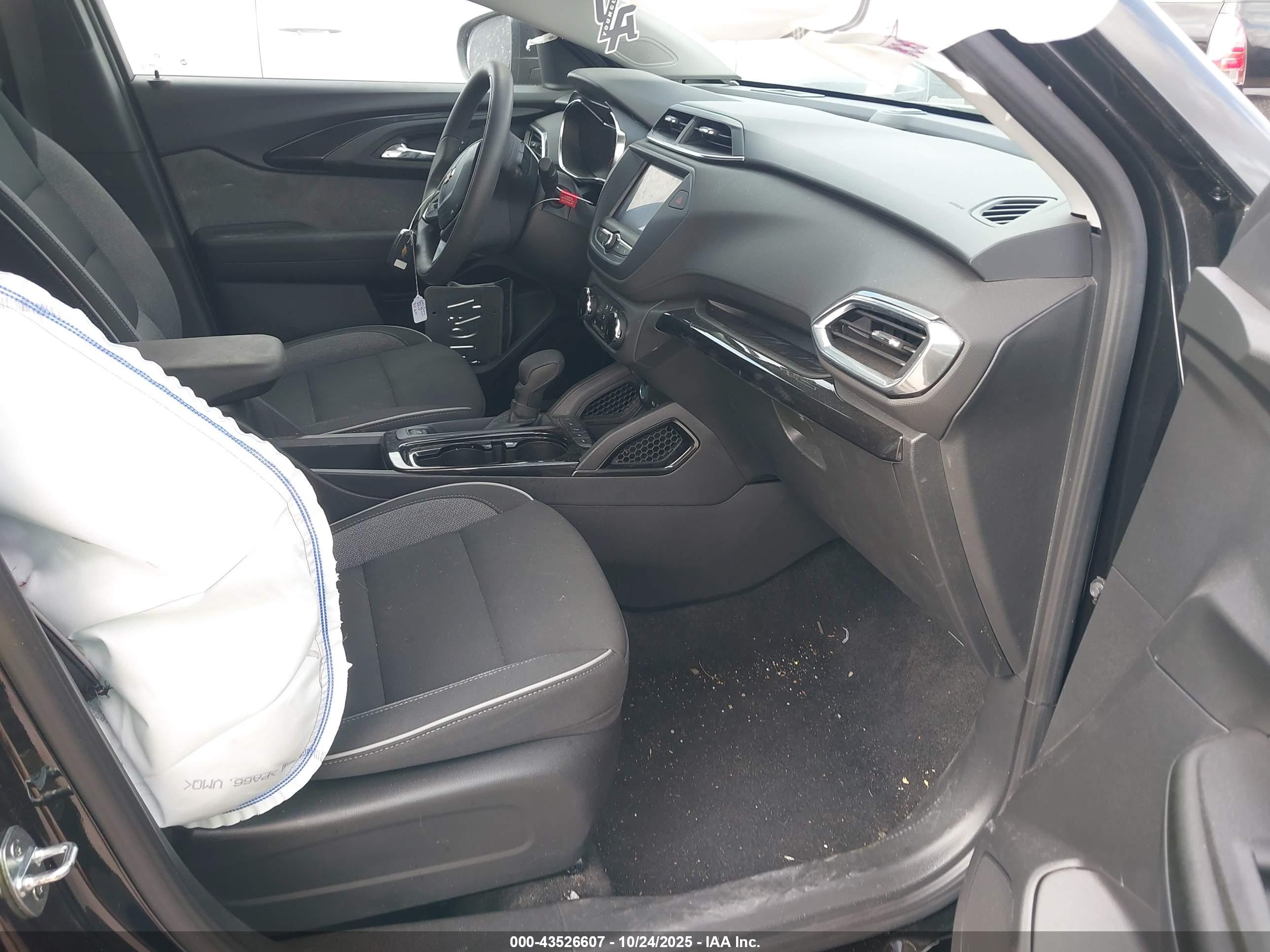 CHEVROLET TRAILBLAZER image 5