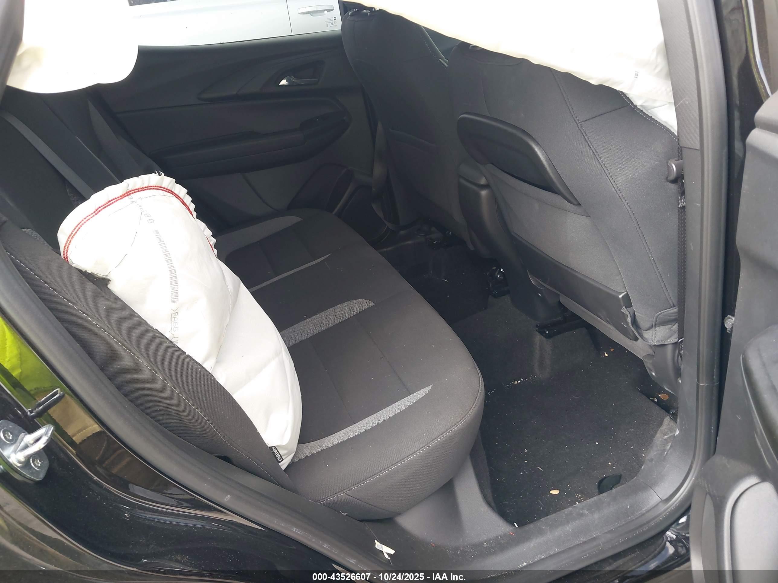 CHEVROLET TRAILBLAZER image 8