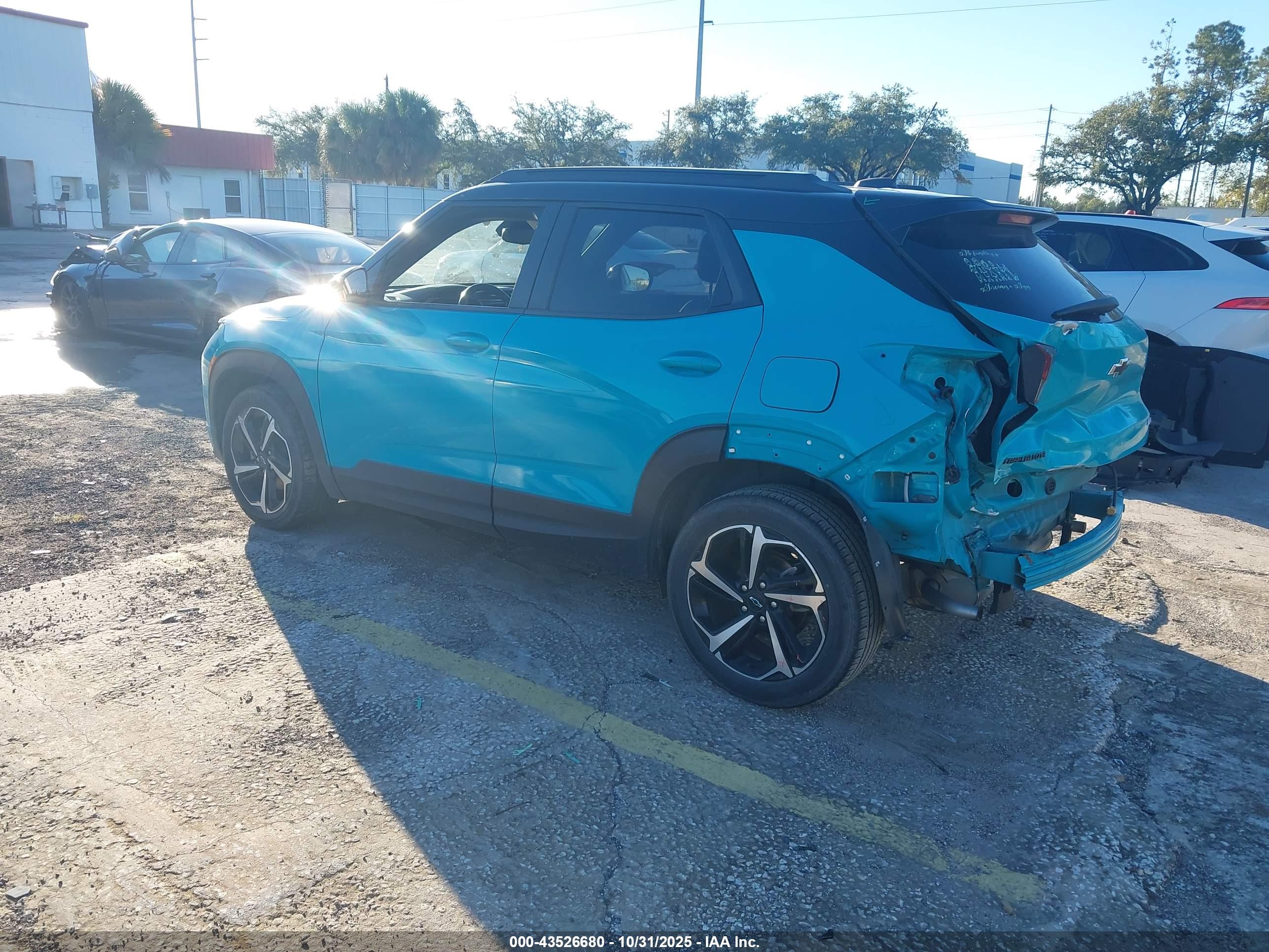 CHEVROLET TRAILBLAZER image 3