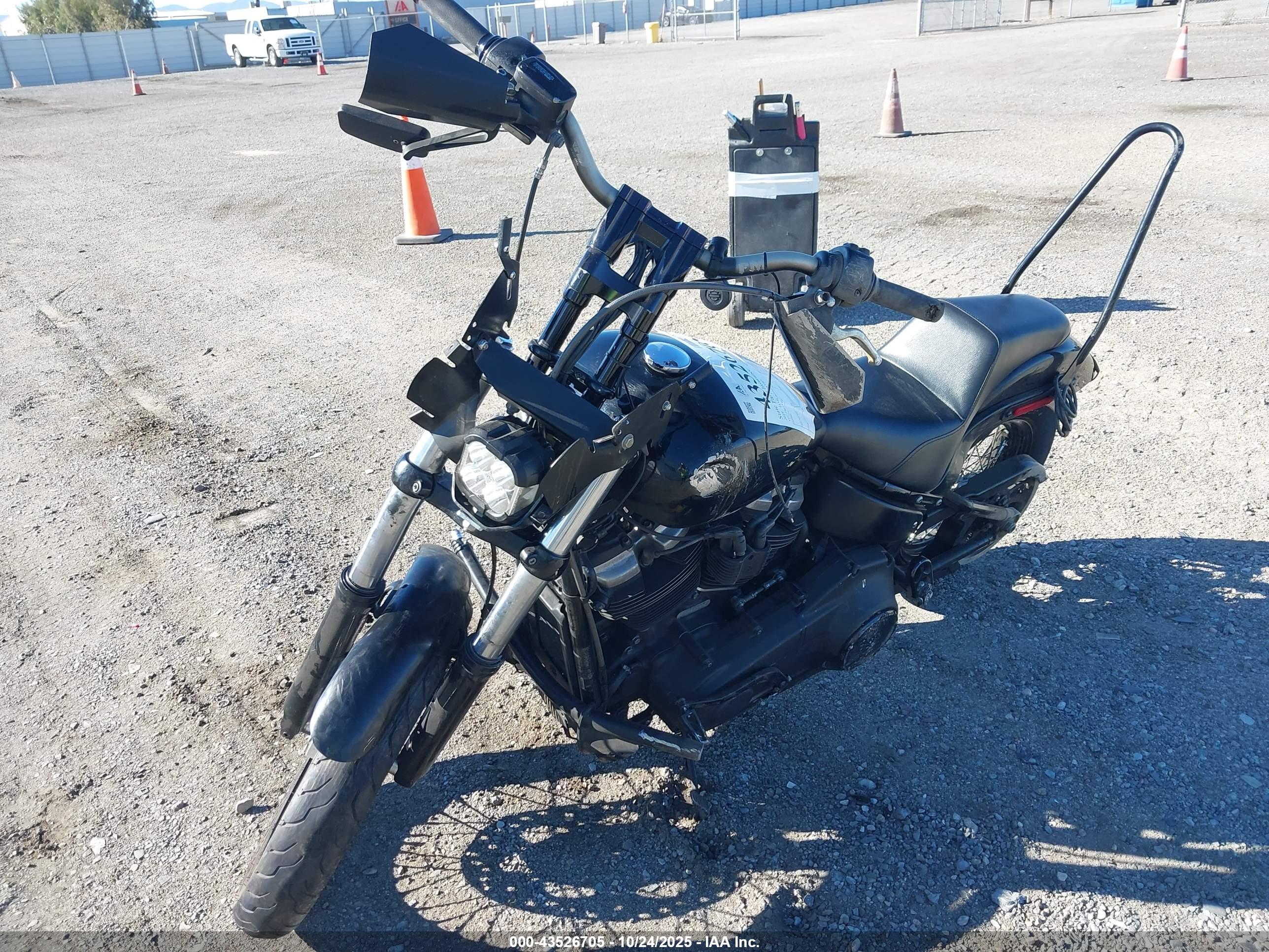 HARLEY-DAVIDSON FXBB image 2