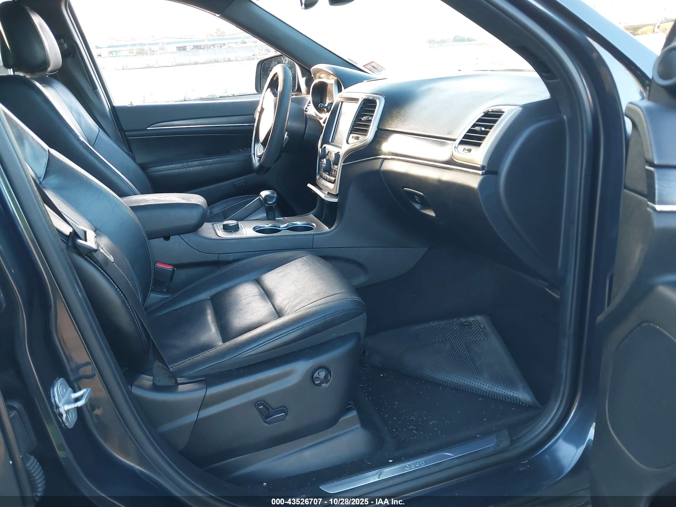 JEEP GRAND image 5