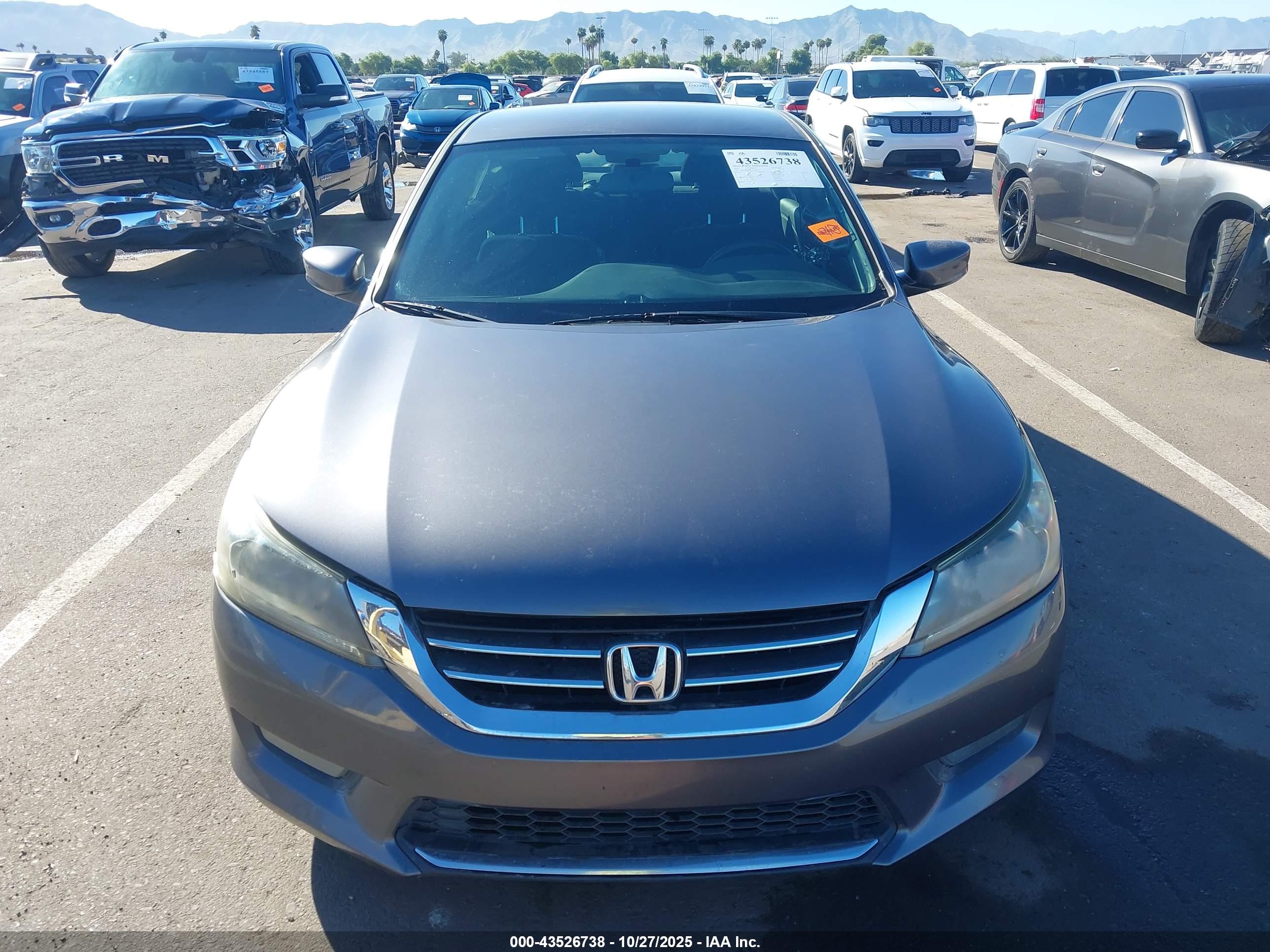 HONDA ACCORD image 6