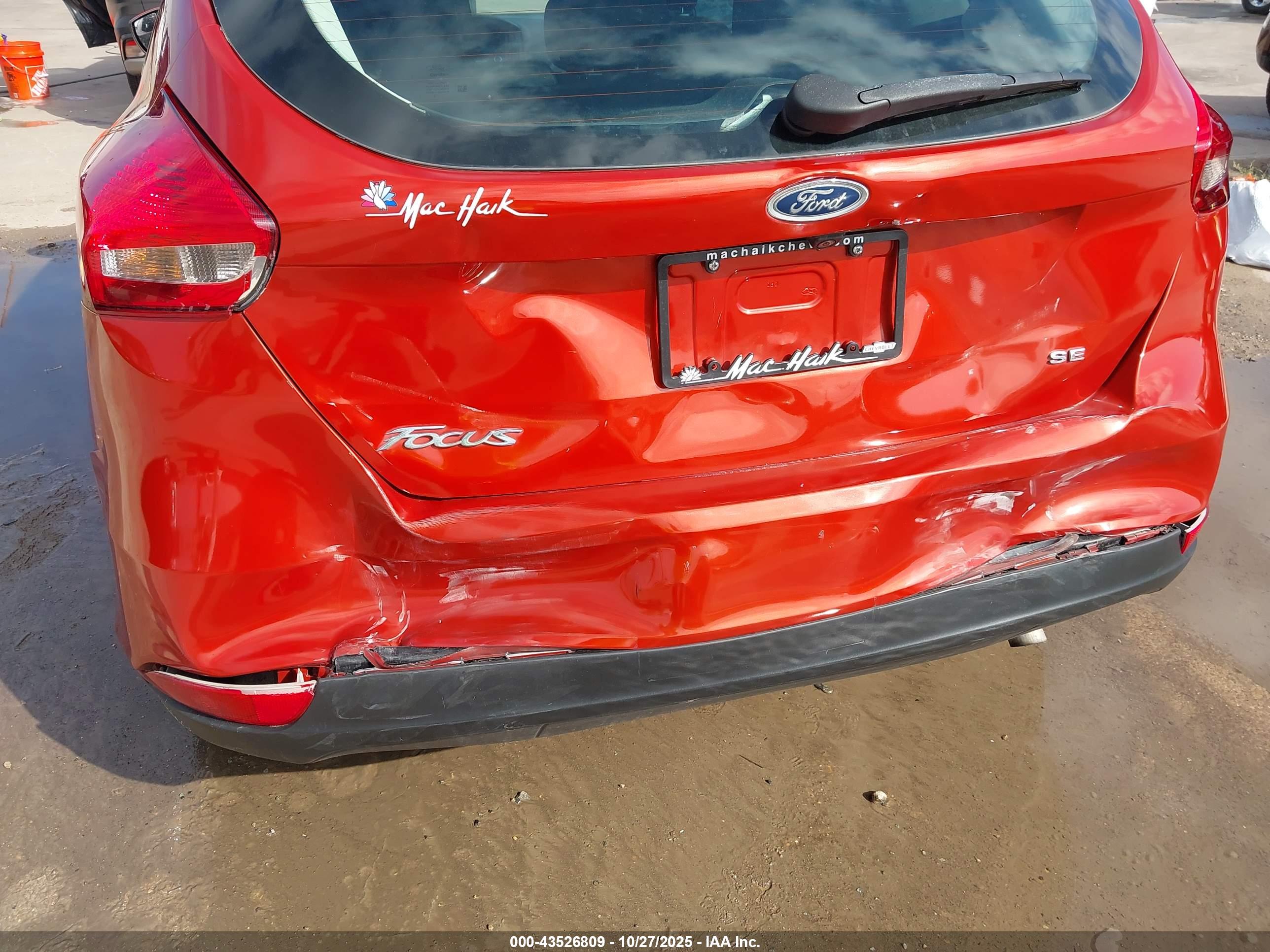 FORD FOCUS image 6