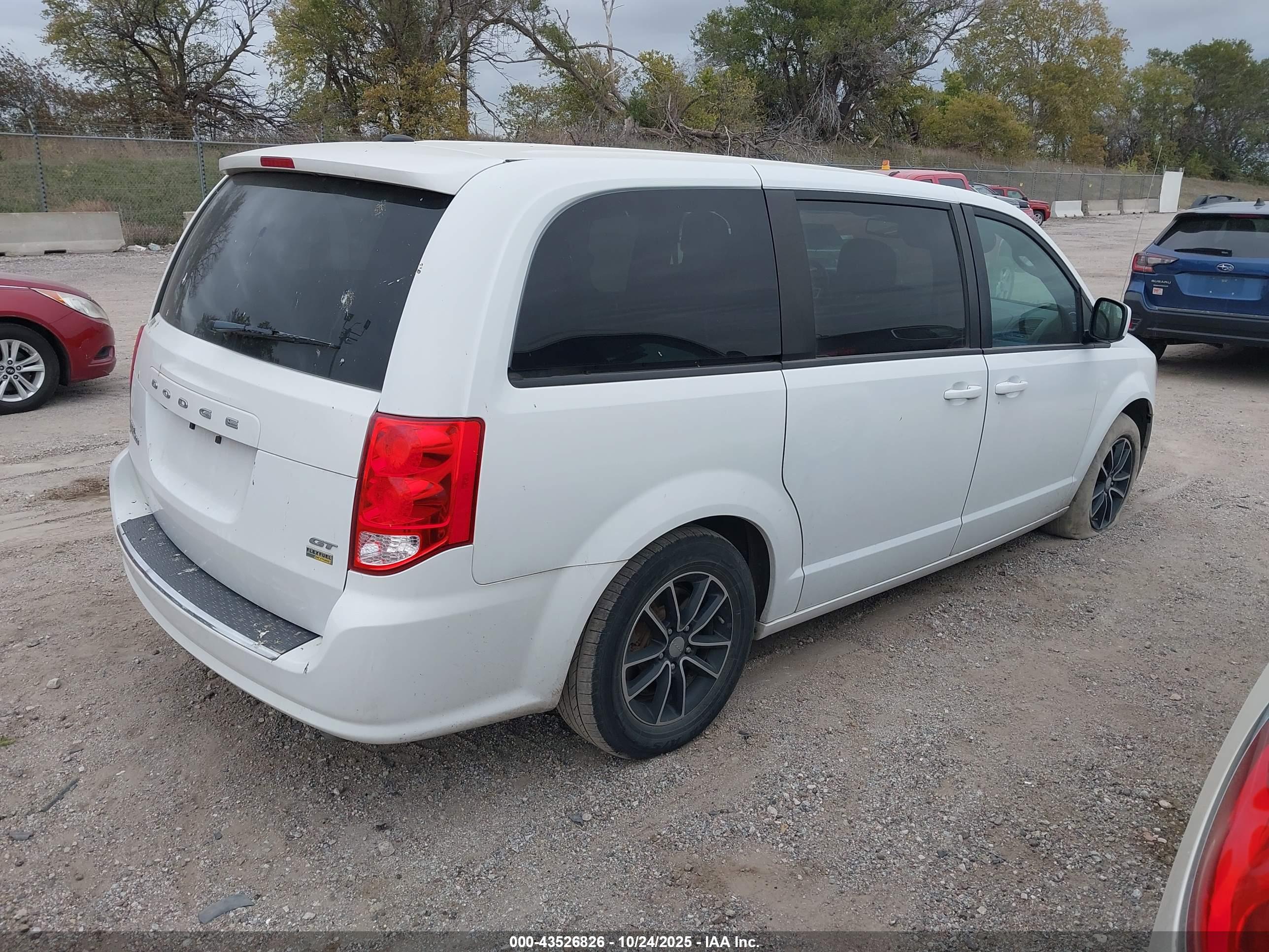 DODGE GRAND image 4