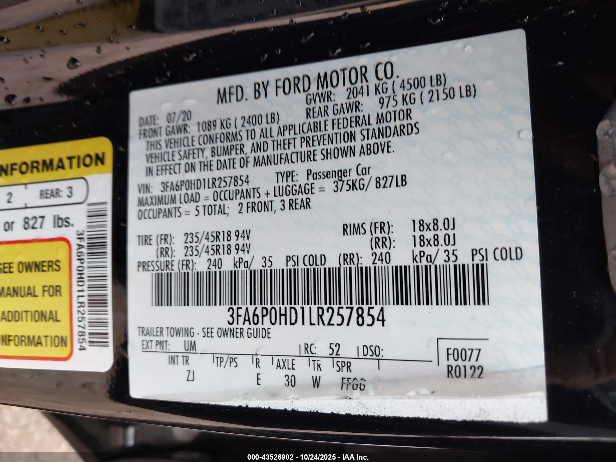FORD FUSION image 9