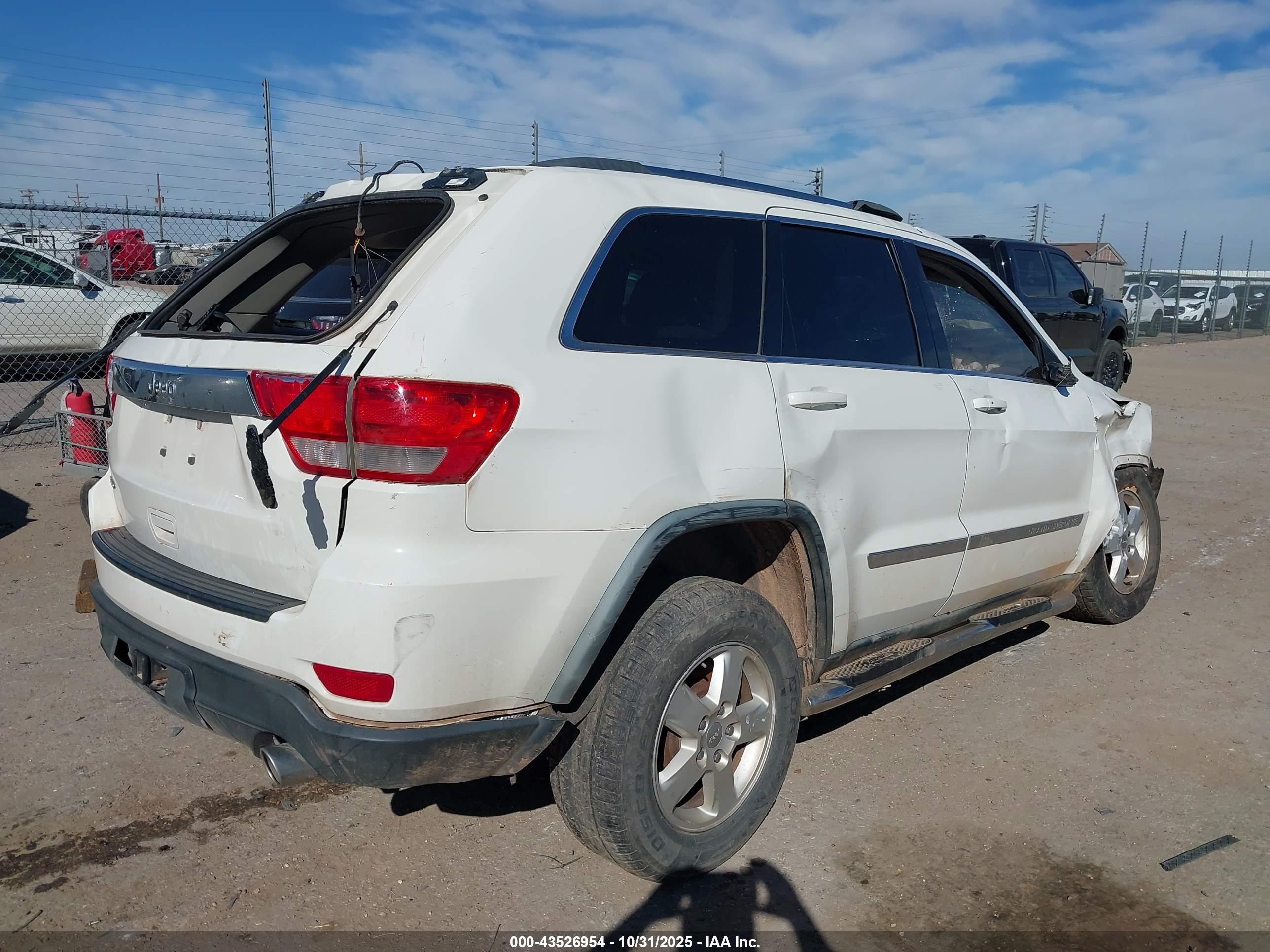 JEEP GRAND image 4