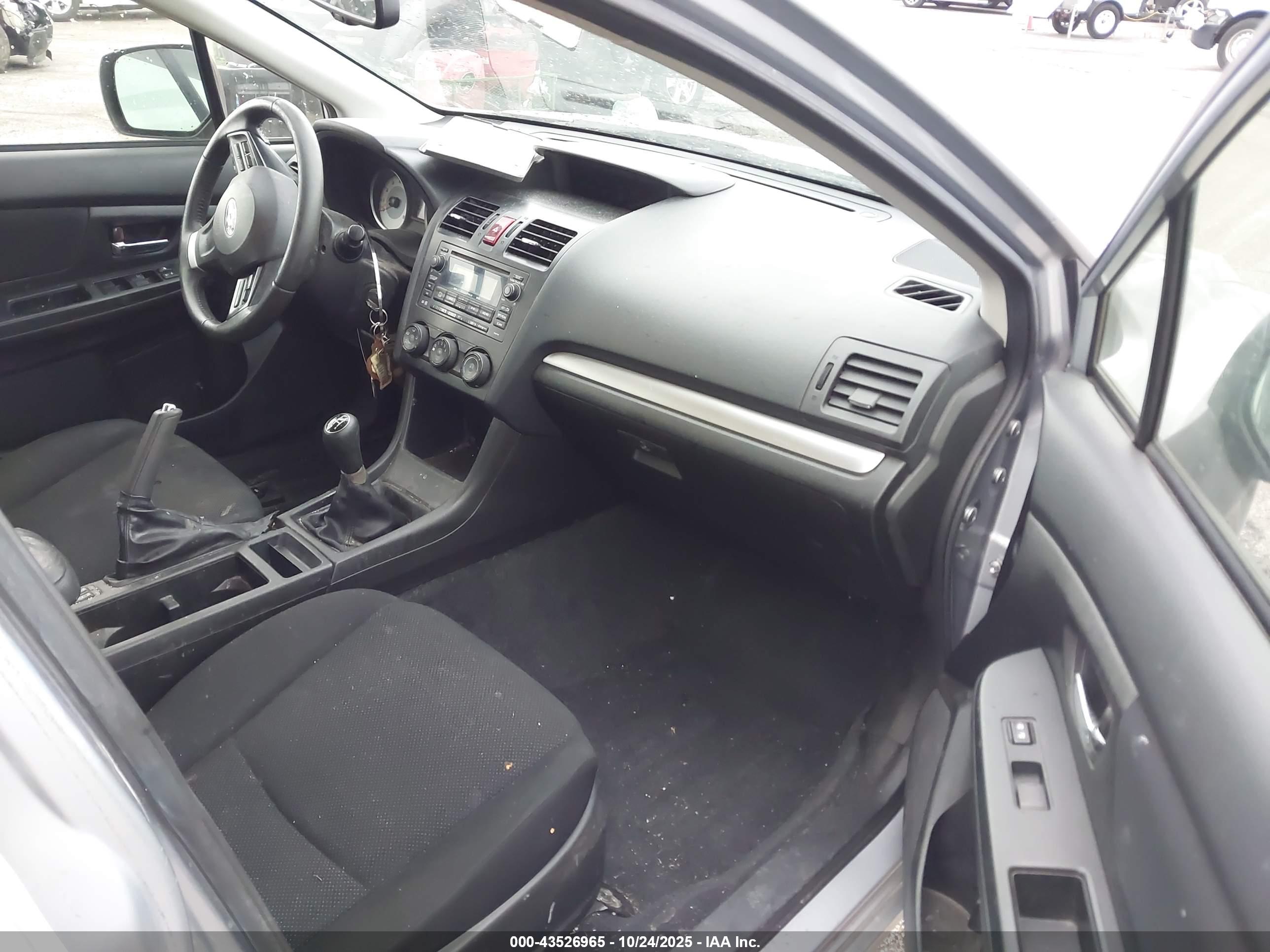 SUBARU IMPREZA image 5