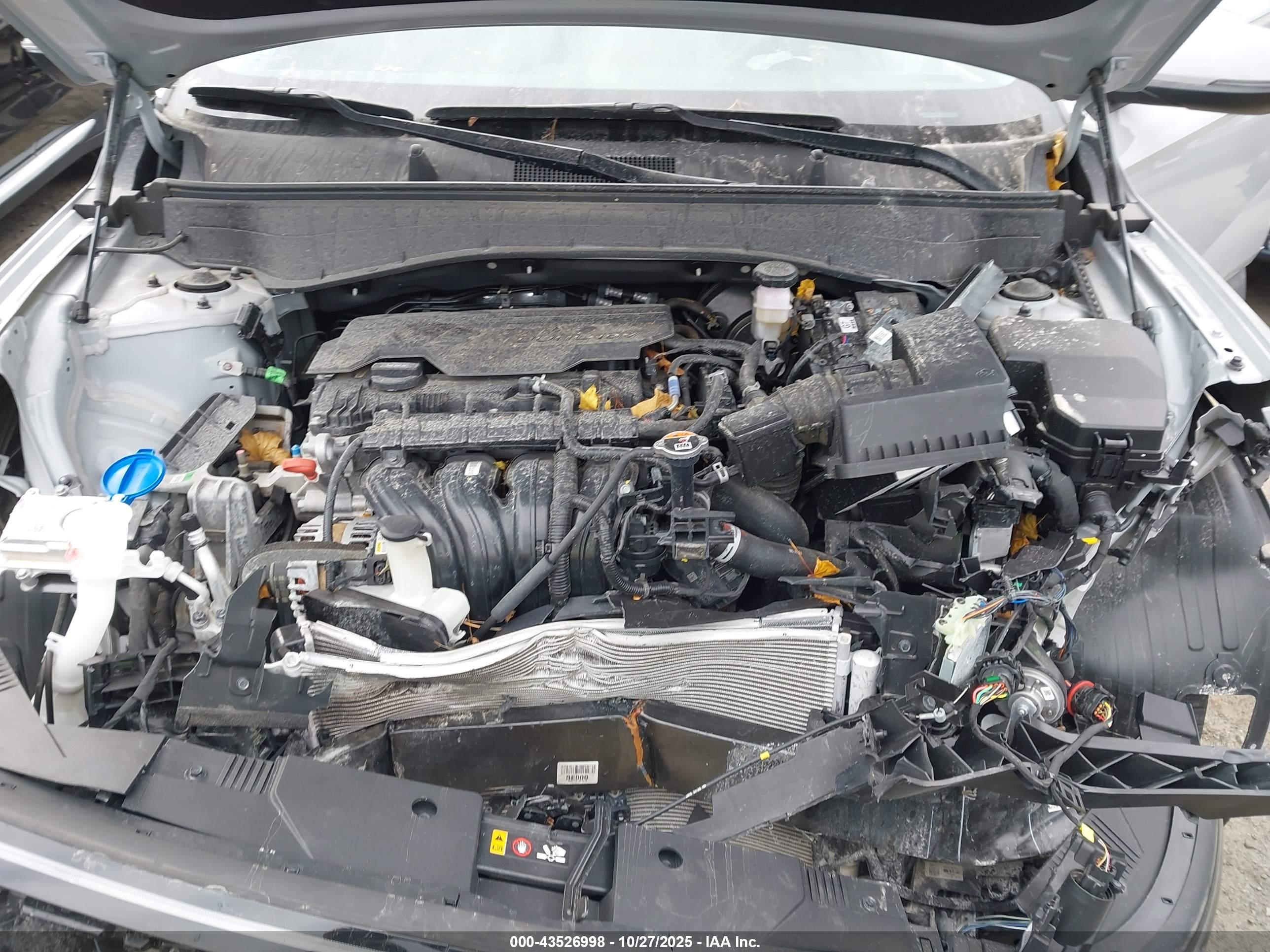 HYUNDAI KONA image 10