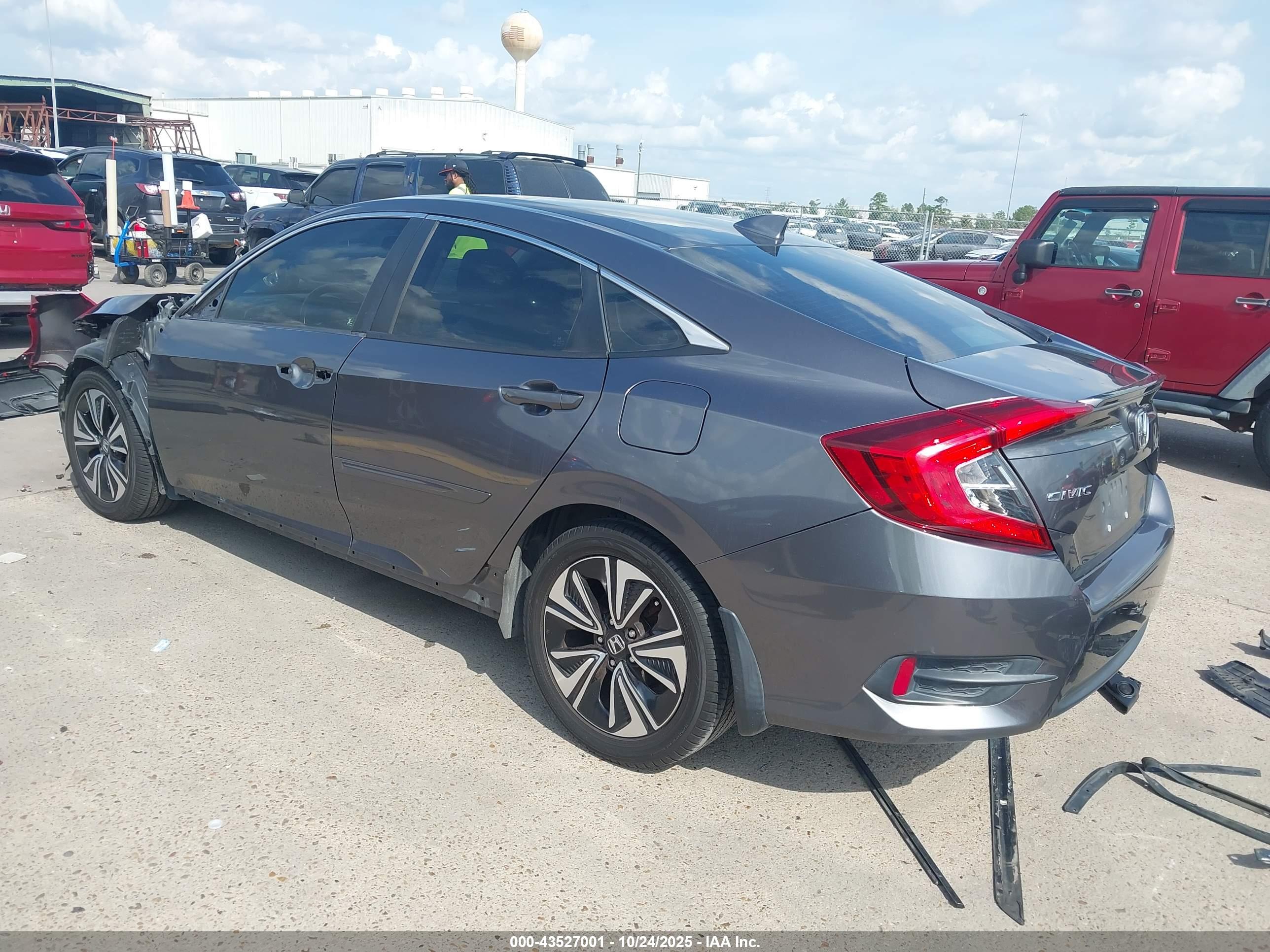 HONDA CIVIC image 3