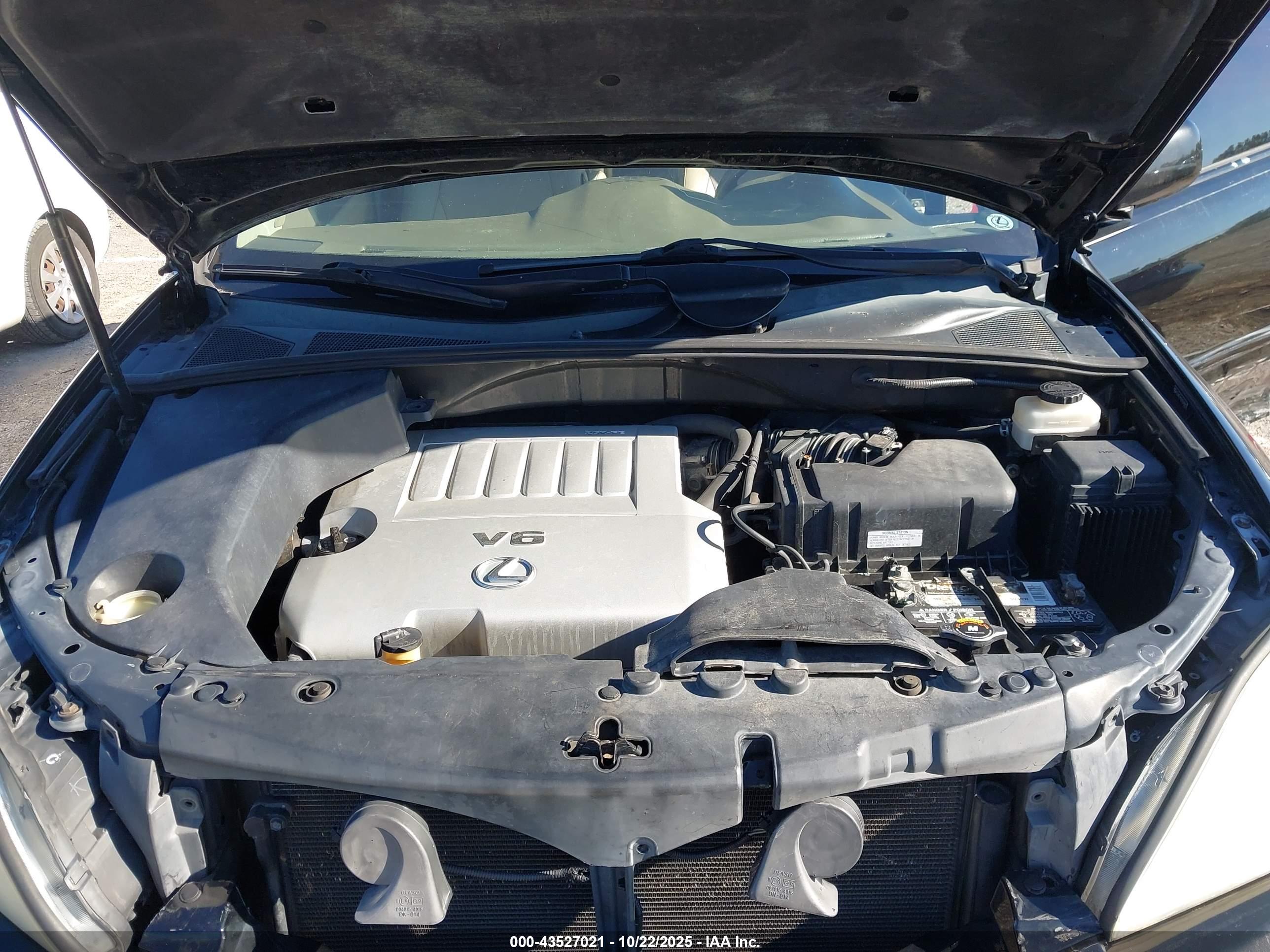 LEXUS RX image 10