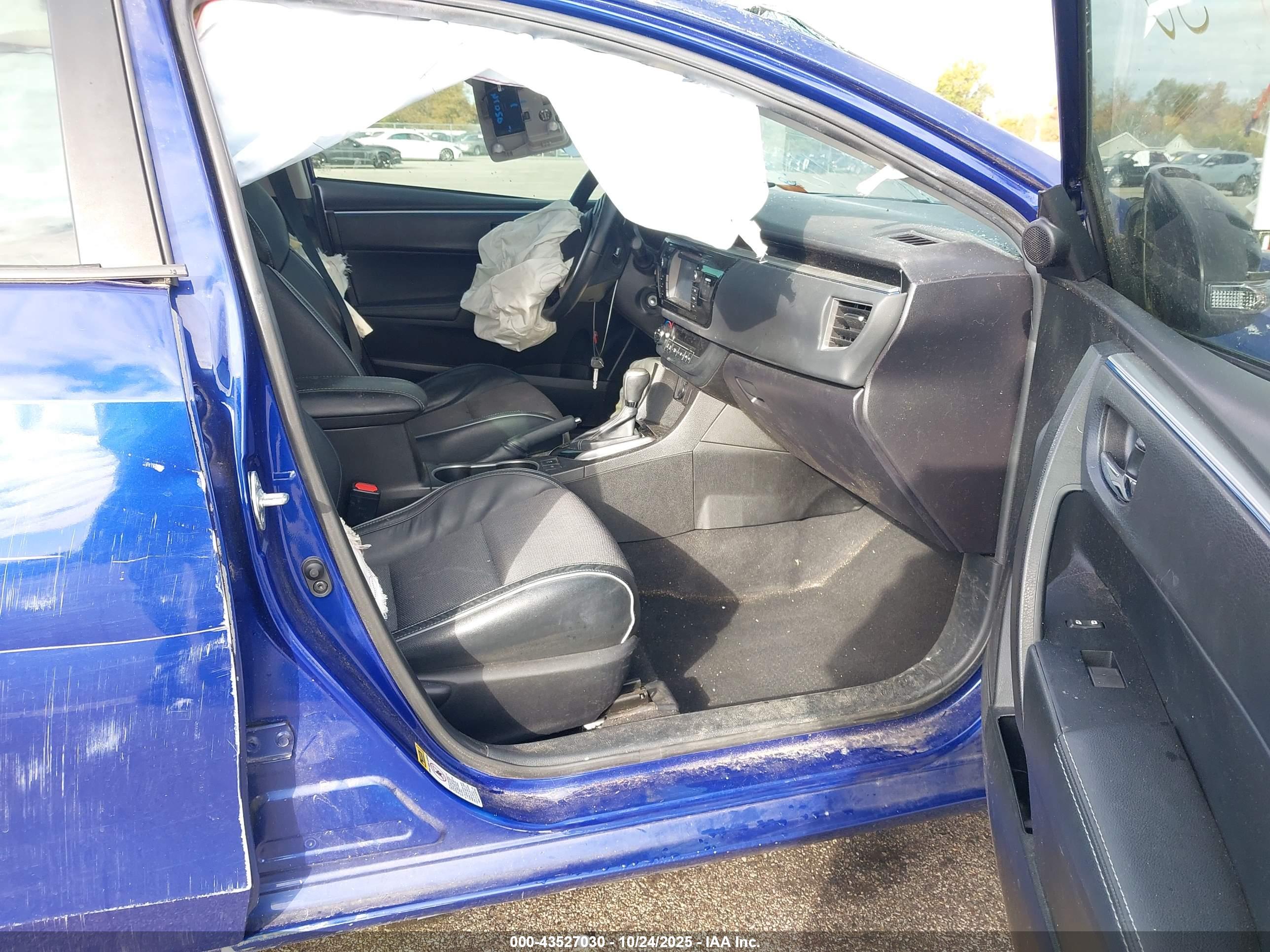 TOYOTA COROLLA image 5