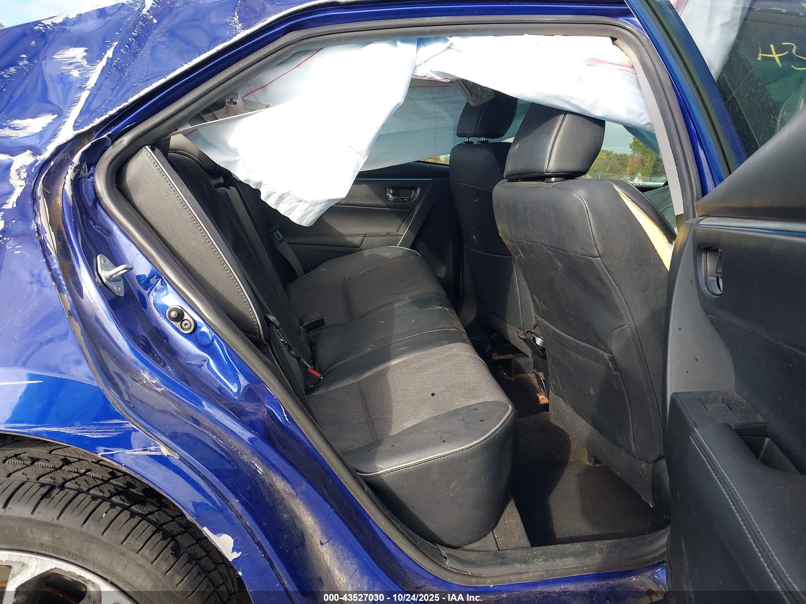 TOYOTA COROLLA image 8